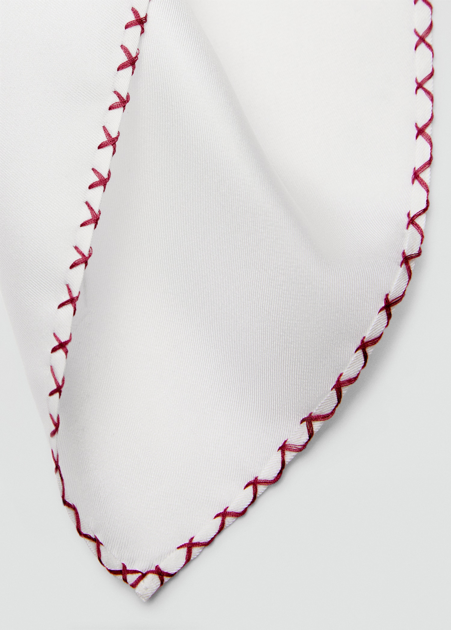 Foulard da taschino seta ricamata - Piano medio