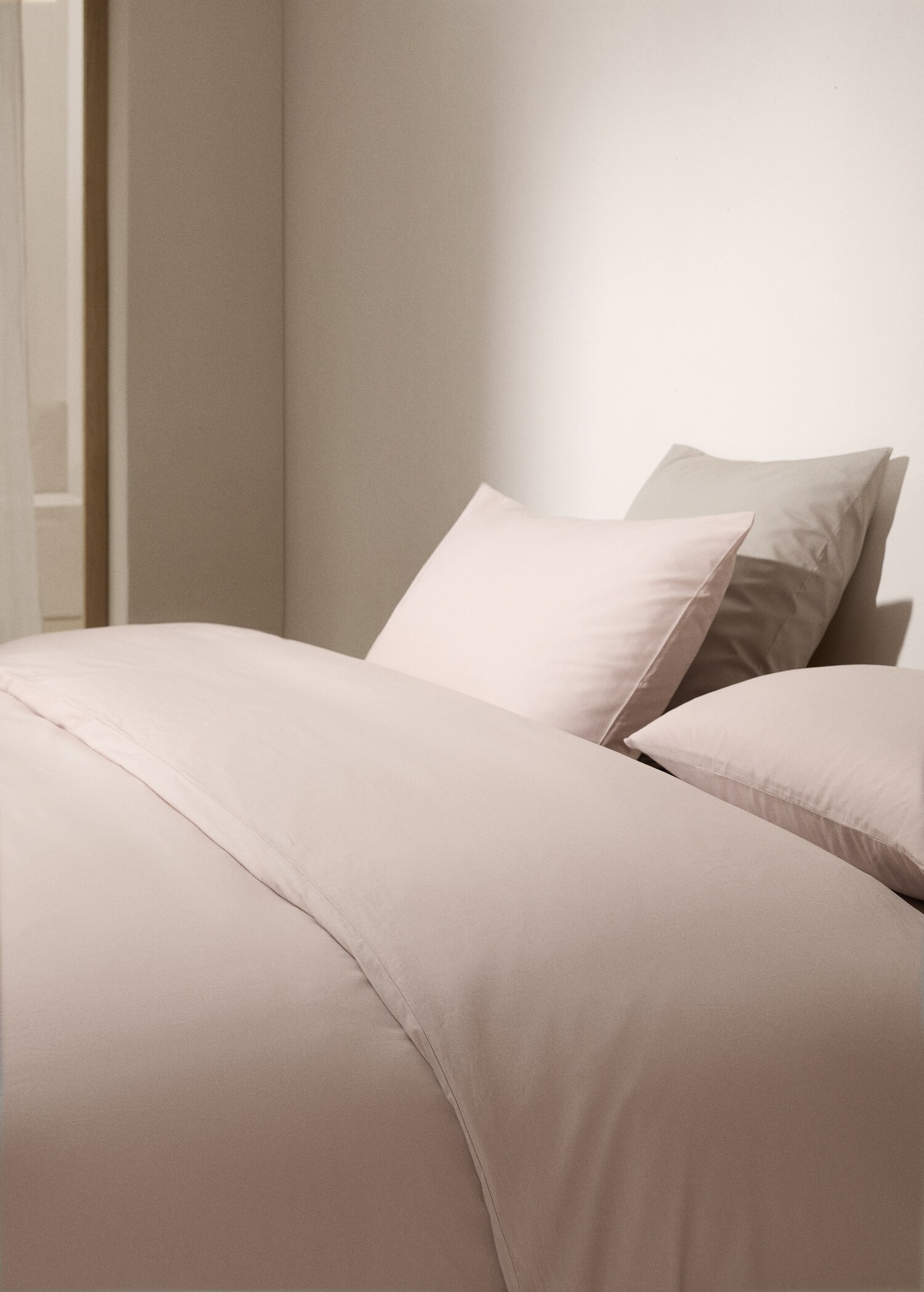 300 thread count cotton duvet cover for Queen bed - Details of the article 8
