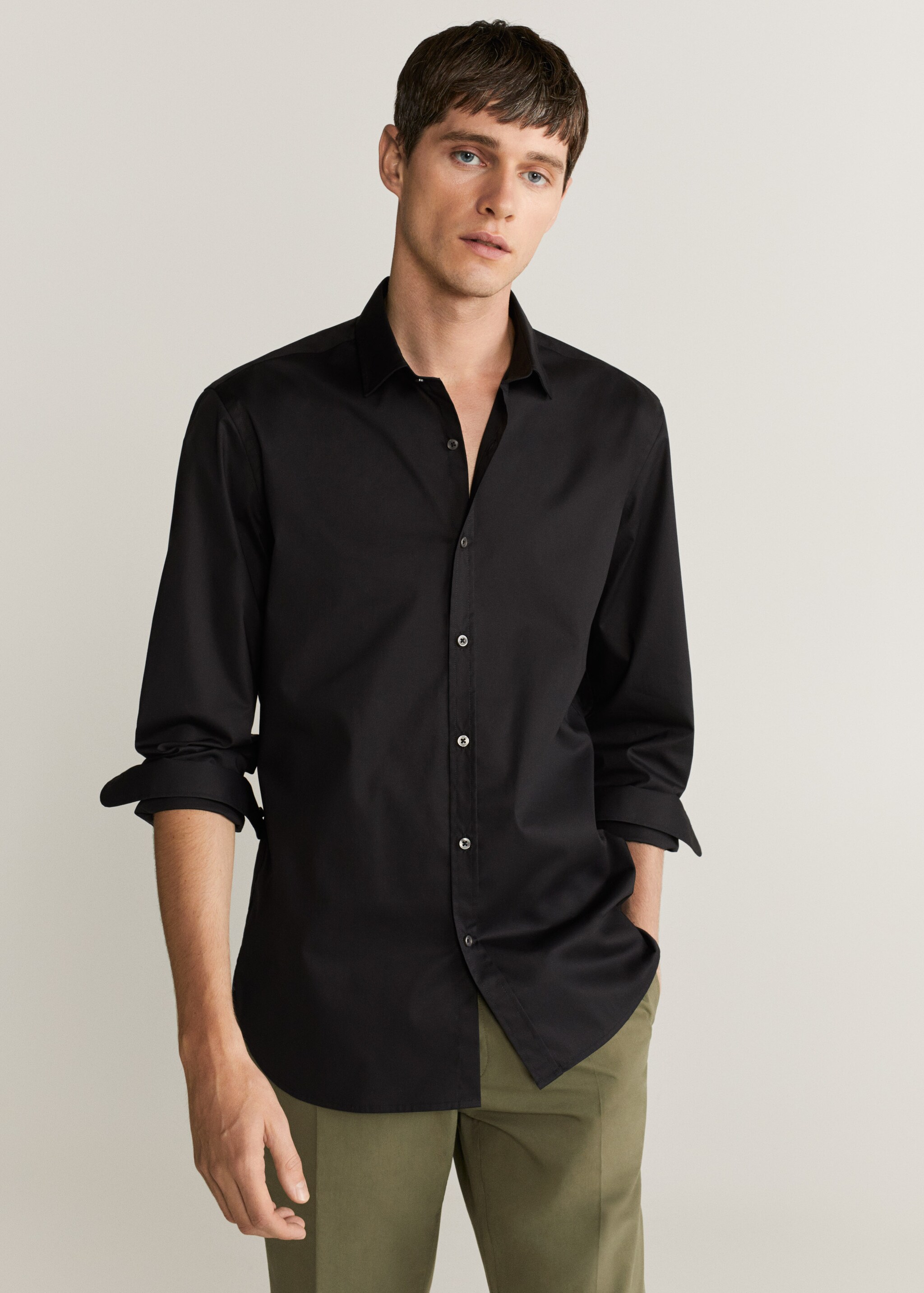 Camisa slim fit algodón - Plano medio