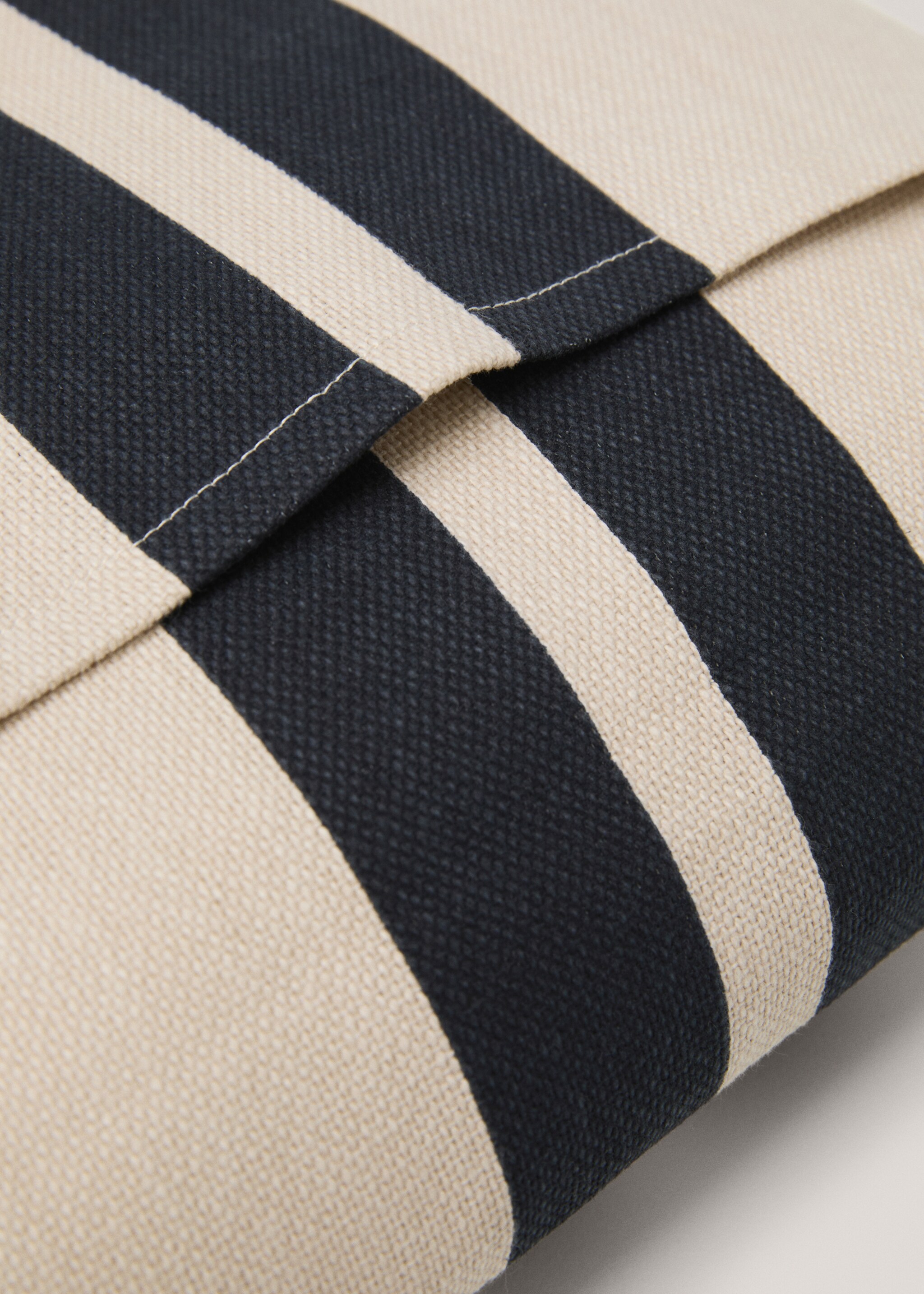 Double-stripe cotton cushion cover 45x45cm - Details of the article 2, Night Blue. Ref: 77022547-00.
