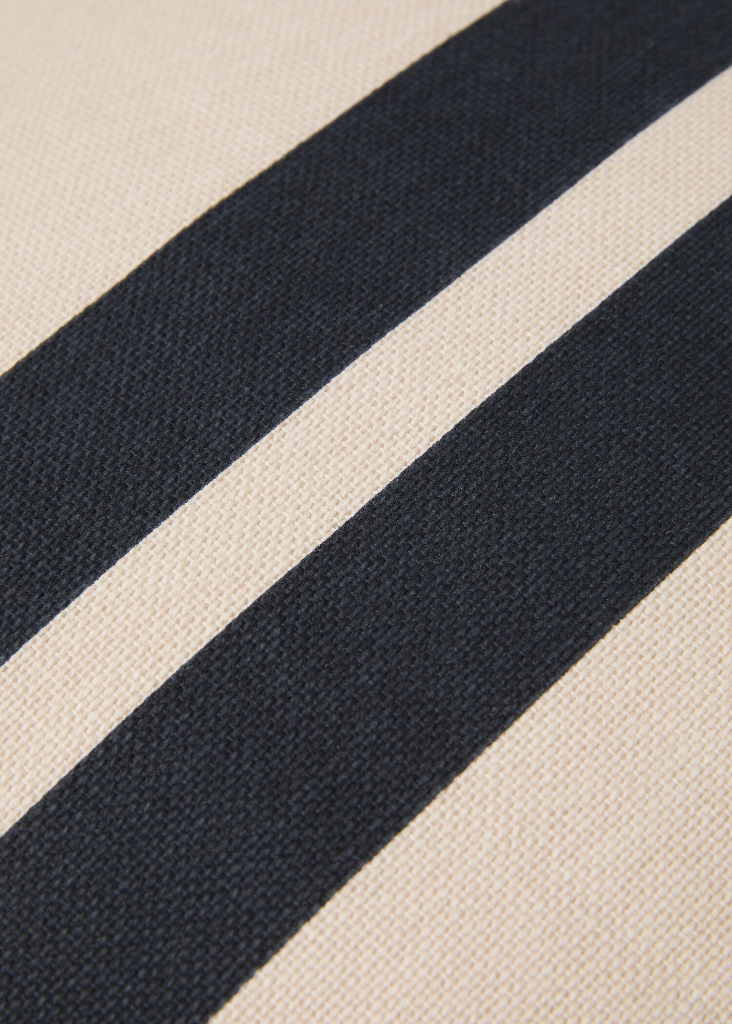 Kissenhülle aus Baumwolle mit doppeltem Streifenmuster 45 x 45 cm - Detail des Artikels 3