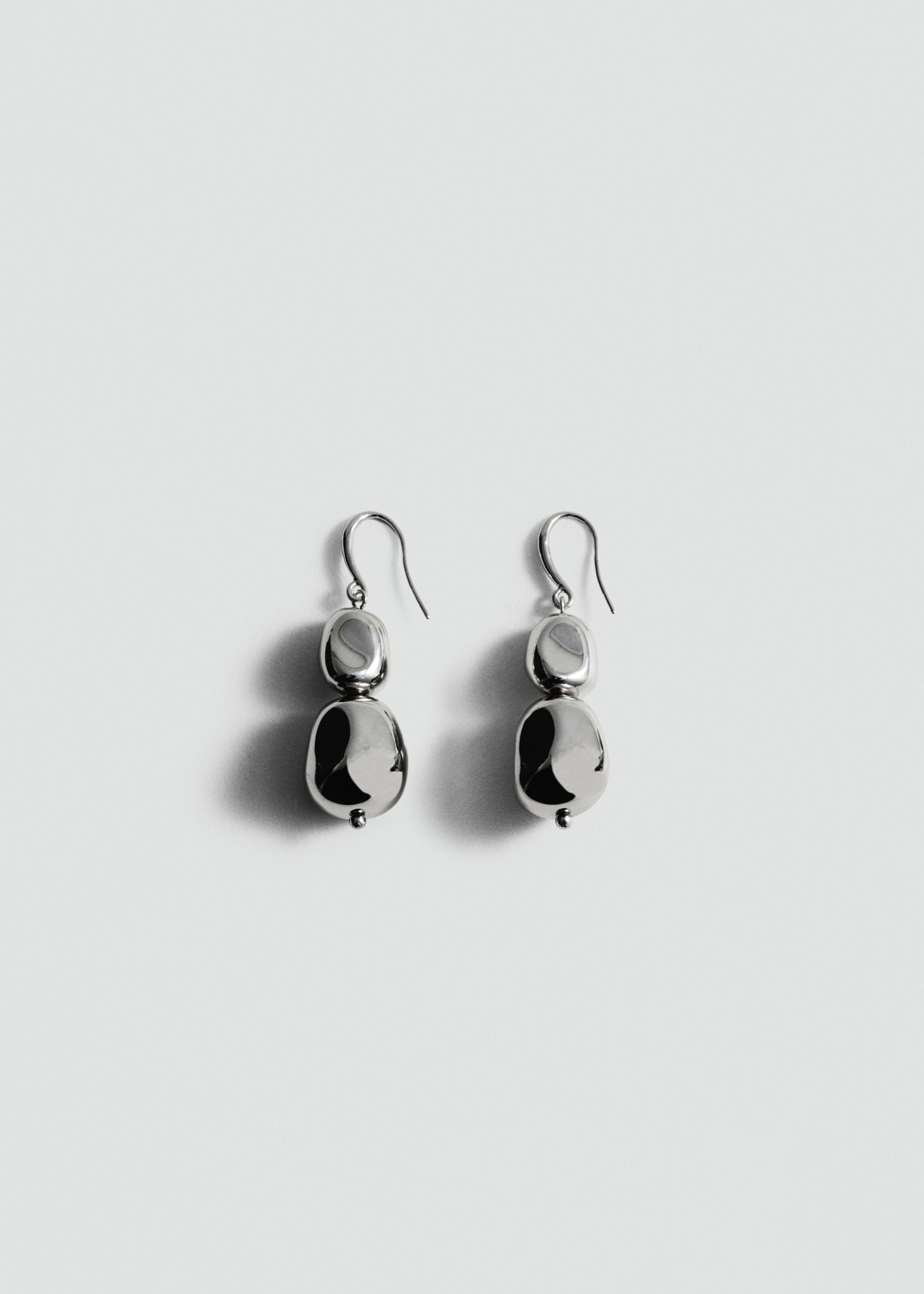 Beaded drop earrings - Article without model