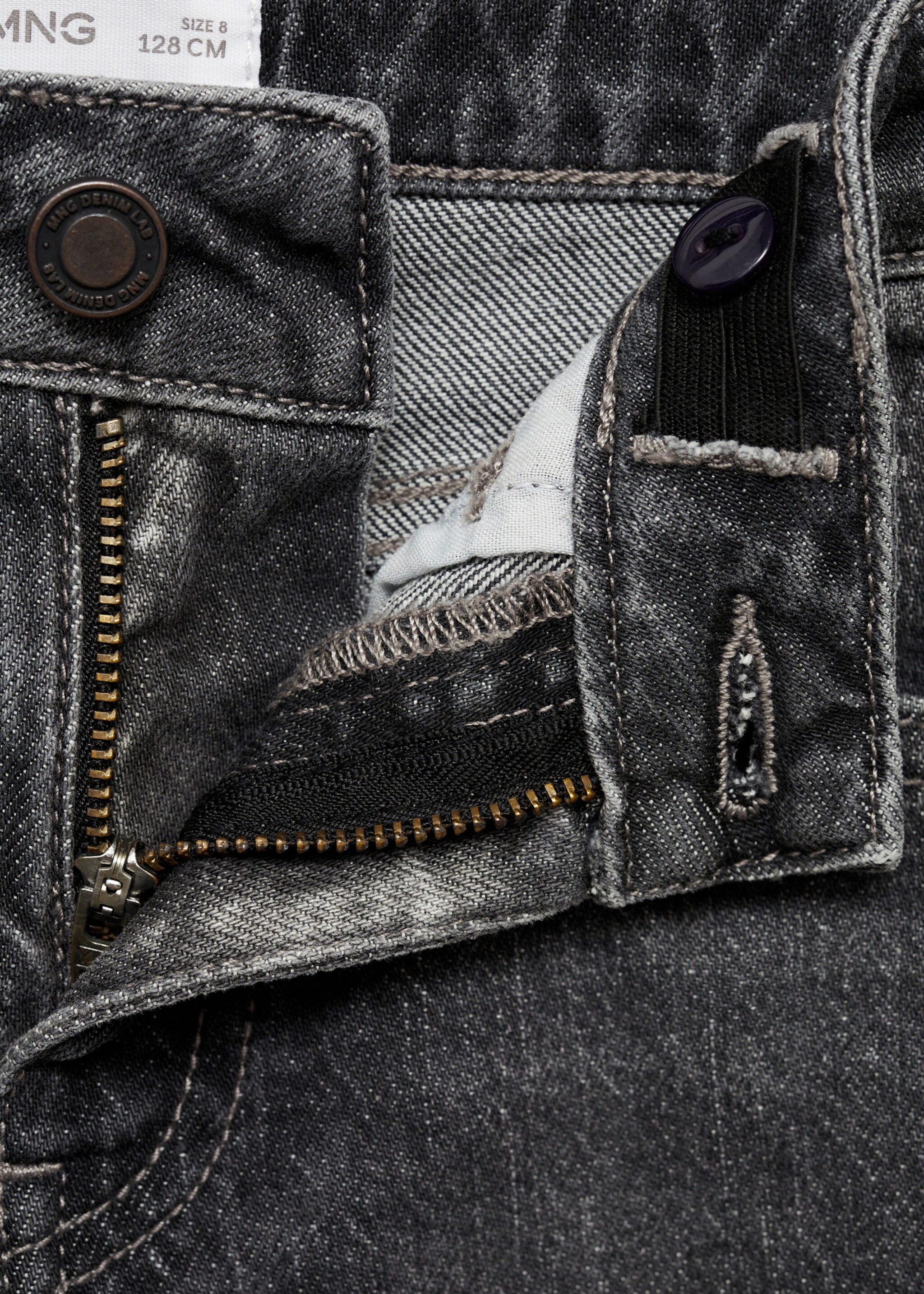 Jeans rectos bajo vuelta - Detalle del artículo 8, Gris. Ref: 77023260-00.