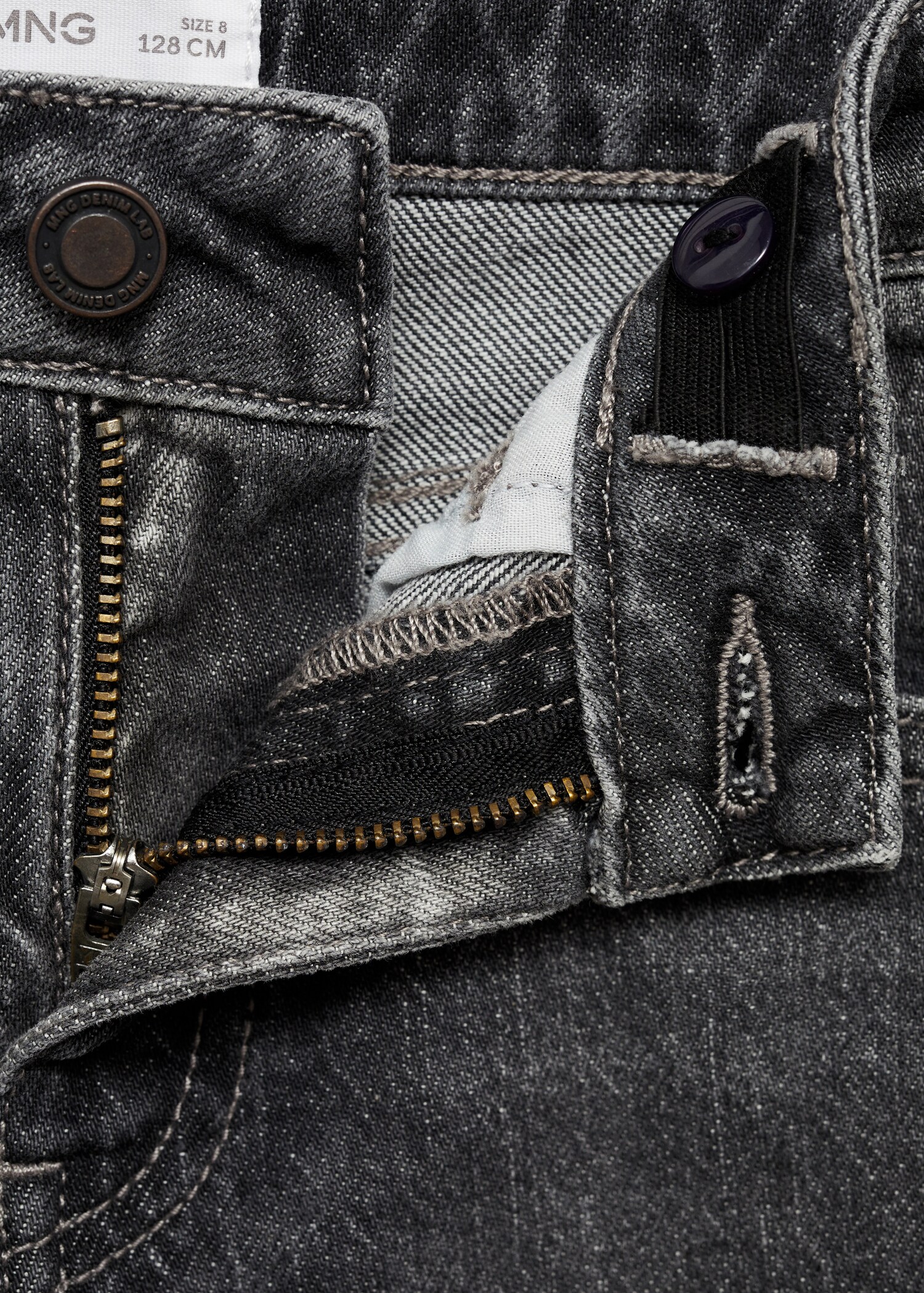 Jeans diritti bordo inferiore risvolto - Dettaglio dell'articolo 8