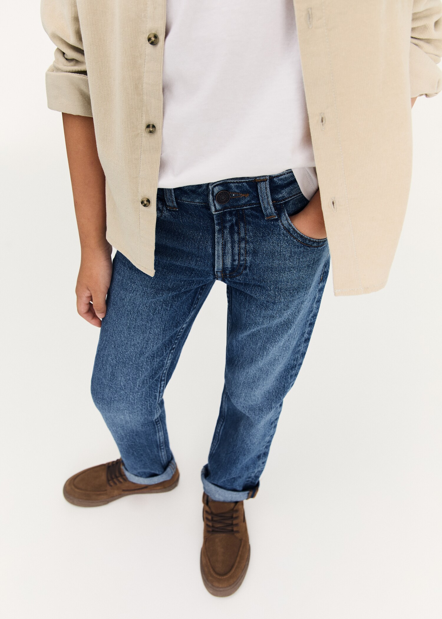 Jeans diritti bordo inferiore risvolto - Dettaglio dell'articolo 6