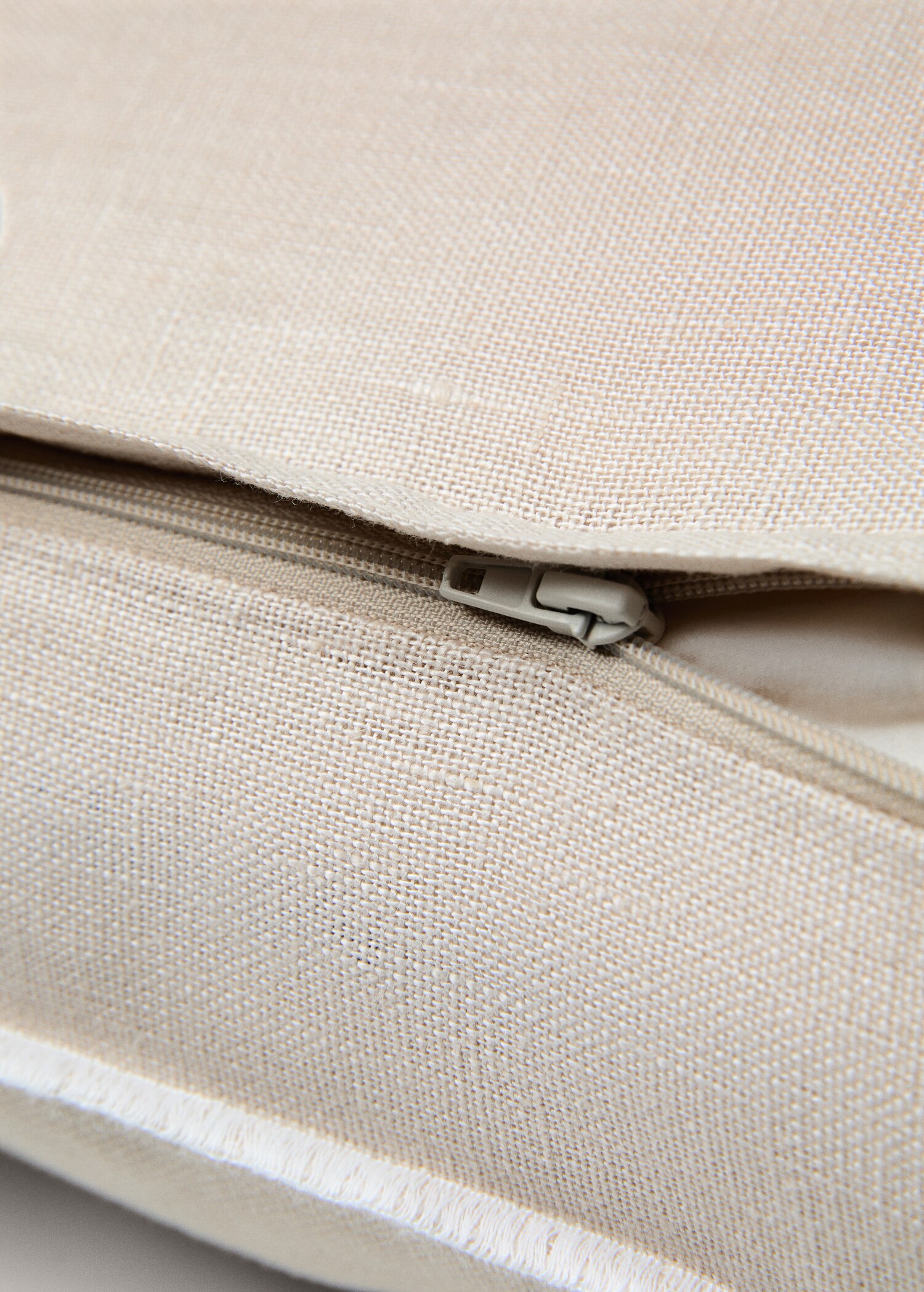 100% linen two-tone cushion cover 45x45cm - Details of the article 3