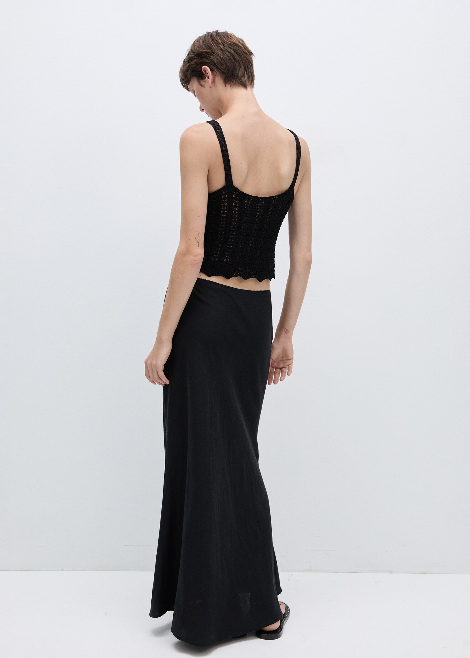 Knitted cropped top - Reverse of the article