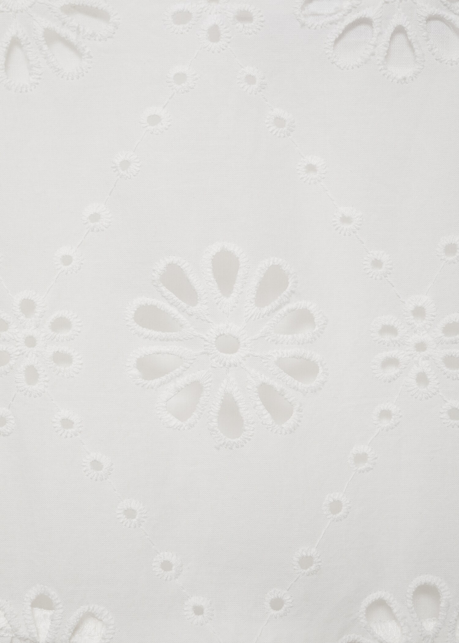 Katoenen rok met Zwitserse broderie - Detail van het artikel 8