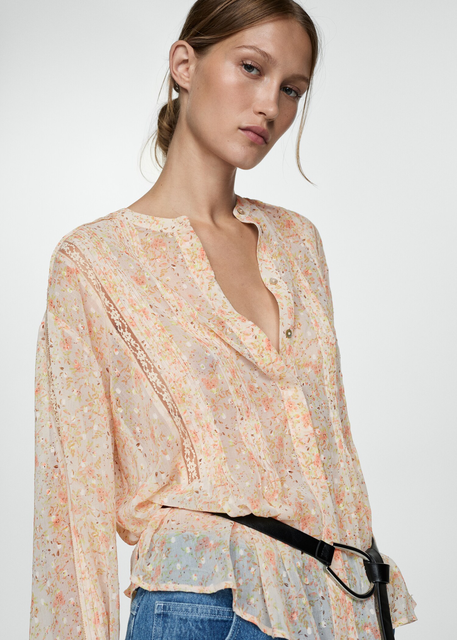 Chemise à imprimé à fleurs - Plan moyen