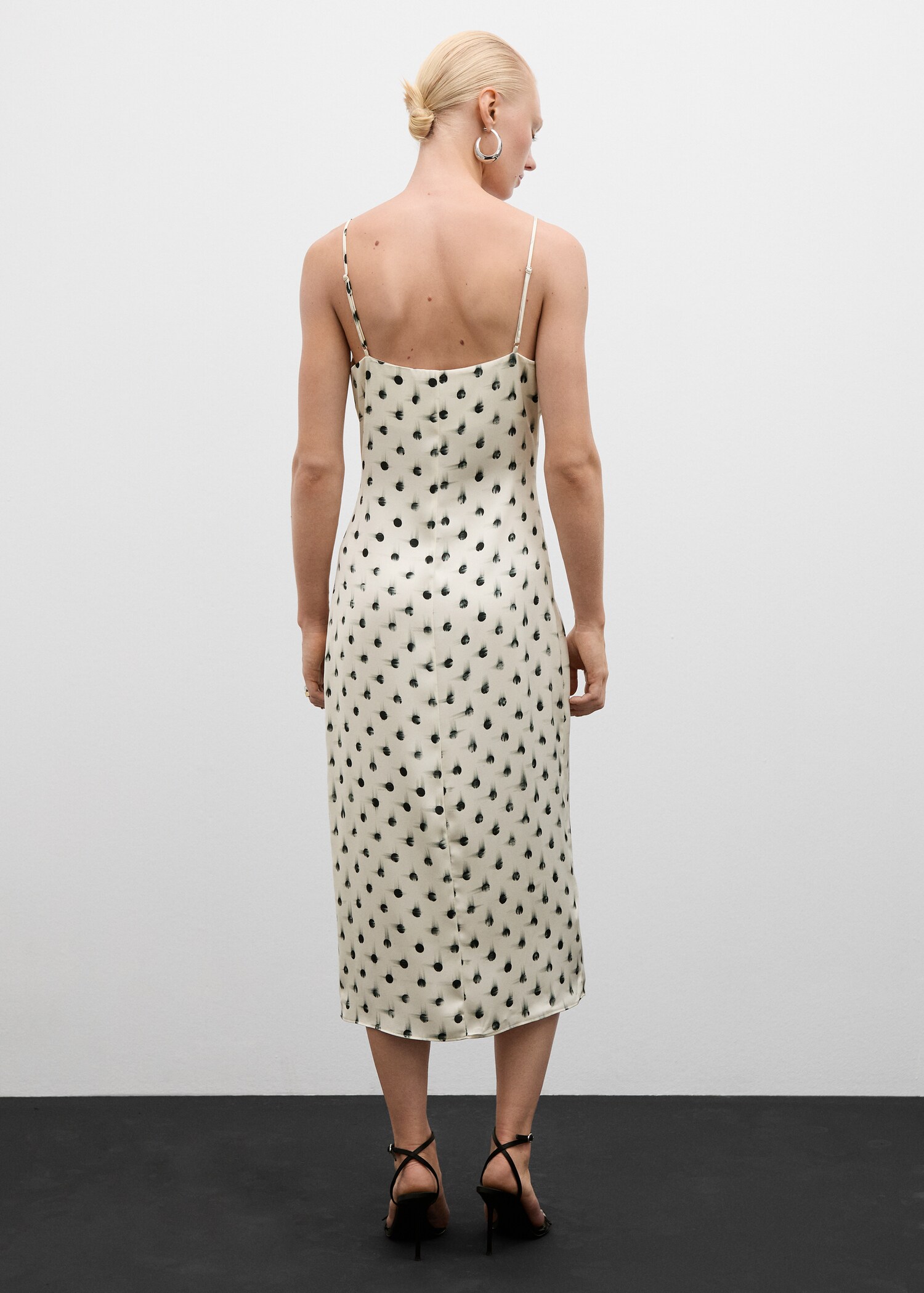 Printed cut-out detail dress - Reverse of the article