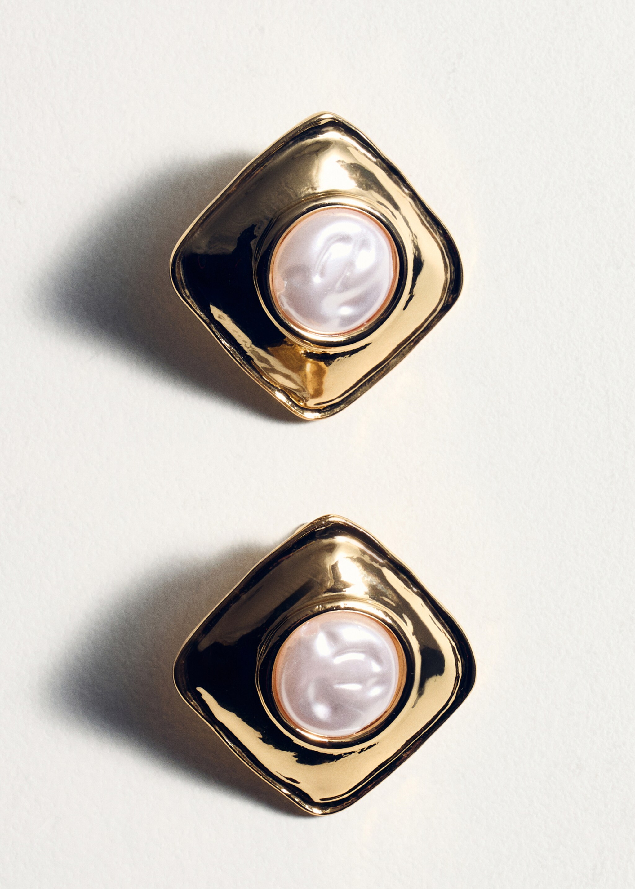 Square bead earrings - Details of the article 5