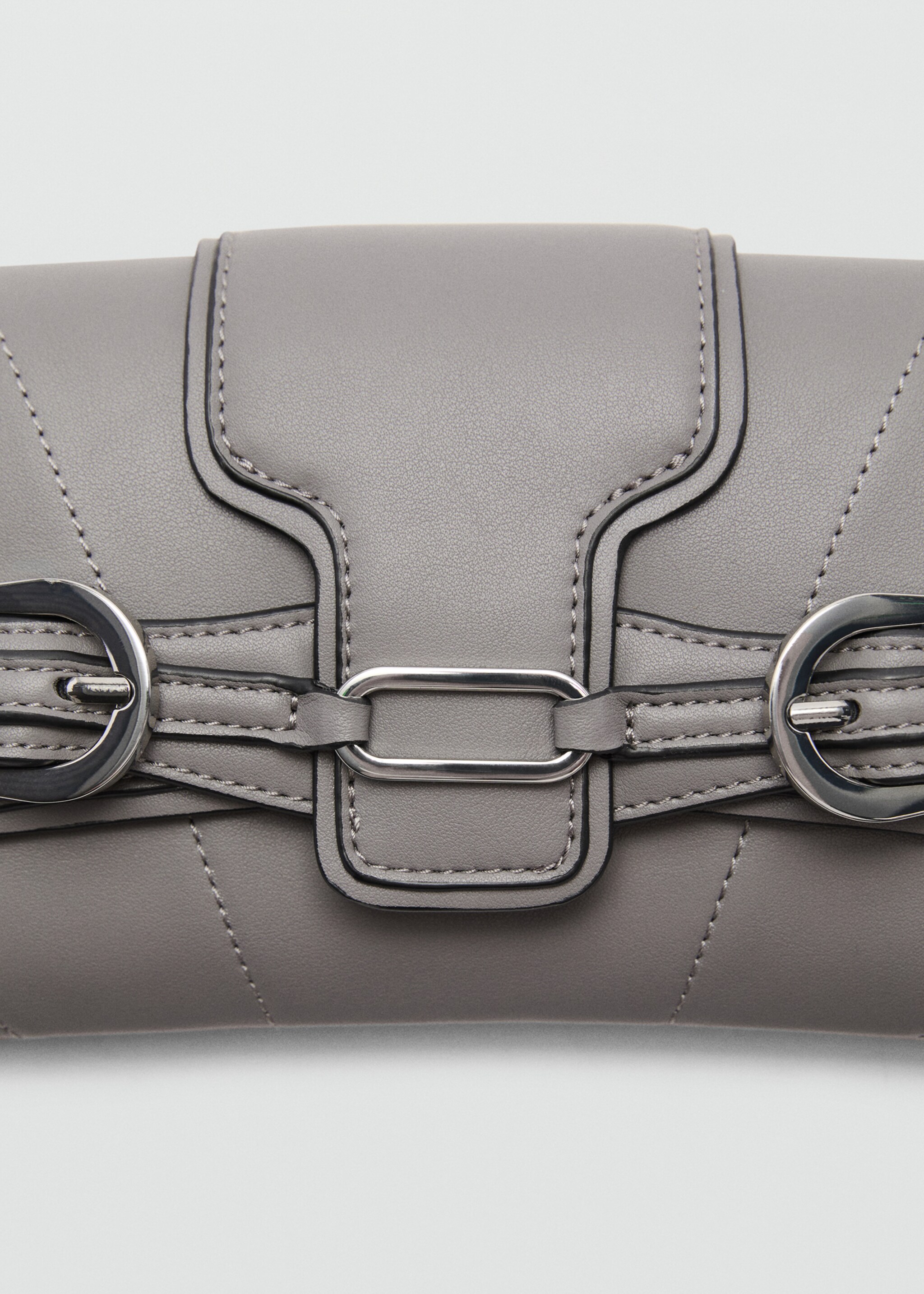 Shoulder bag with buckles detail - Details of the article 2, Grey. Ref: 77024058-00.