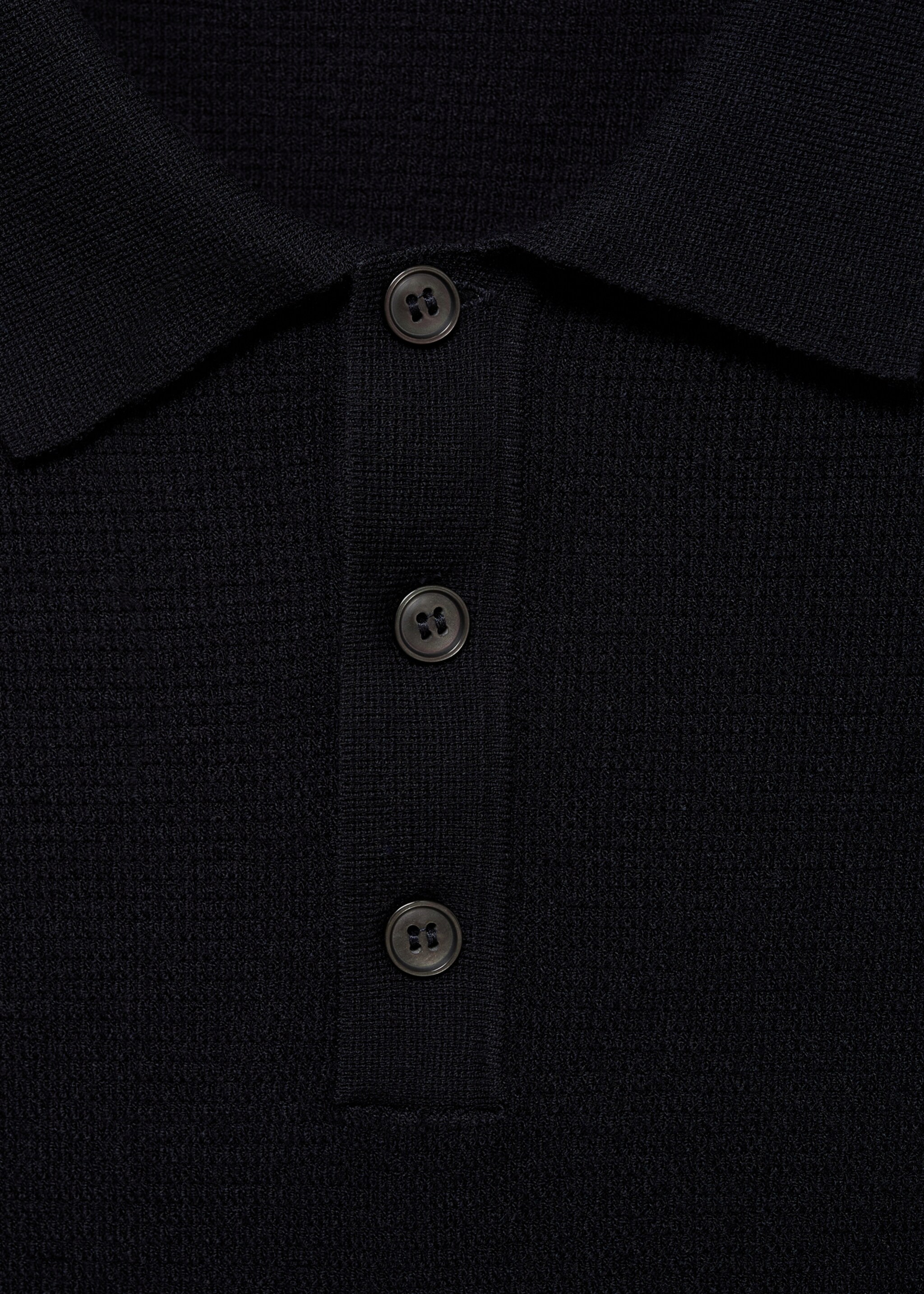Polo punto fino estructura - Detalle del artículo 8, Azul marino oscuro. Ref: 77024447-00.