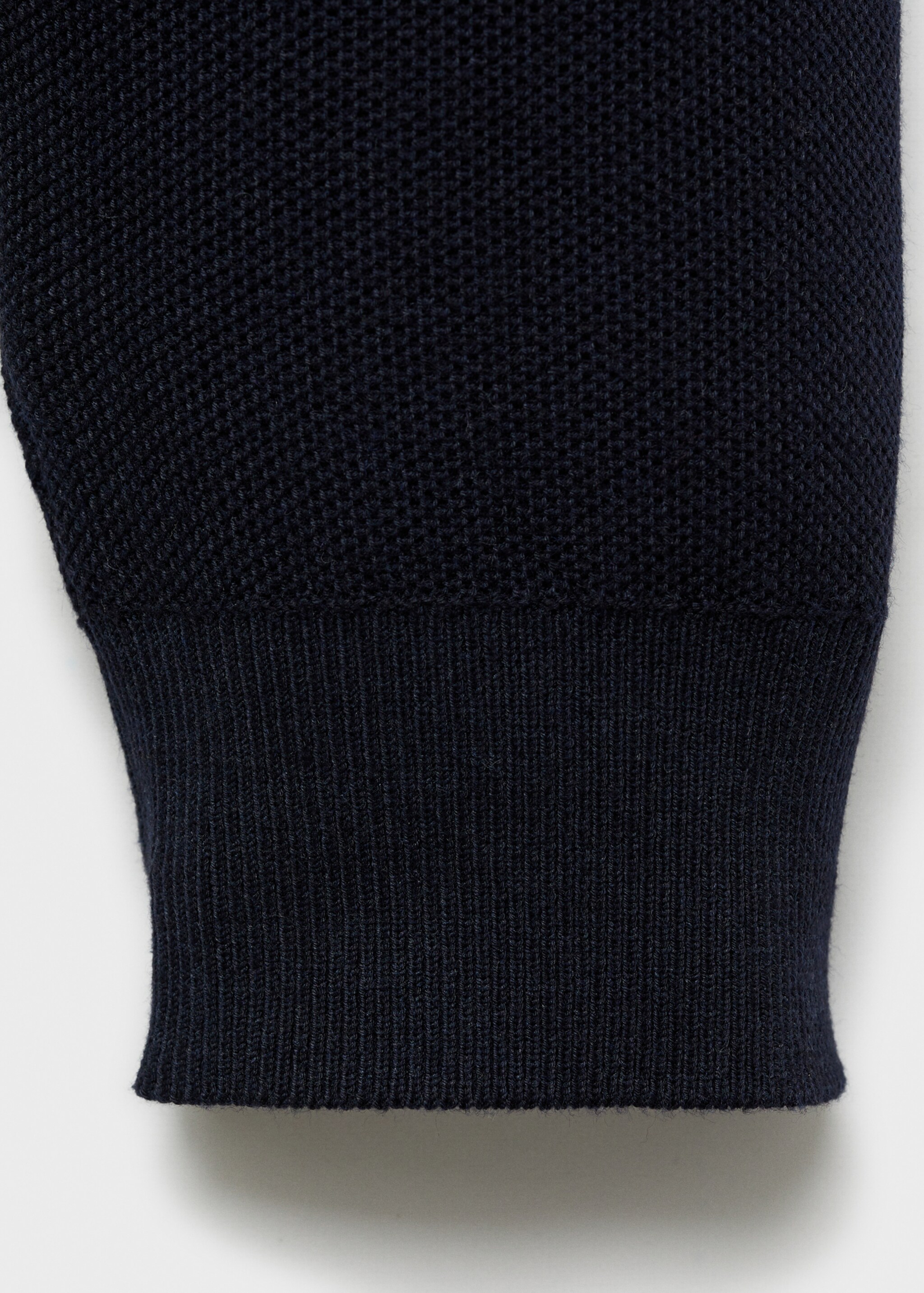 Jersey estructura cuello polo cremallera - Detalle del artículo 0, Azul marino oscuro. Ref: 77024448-00.