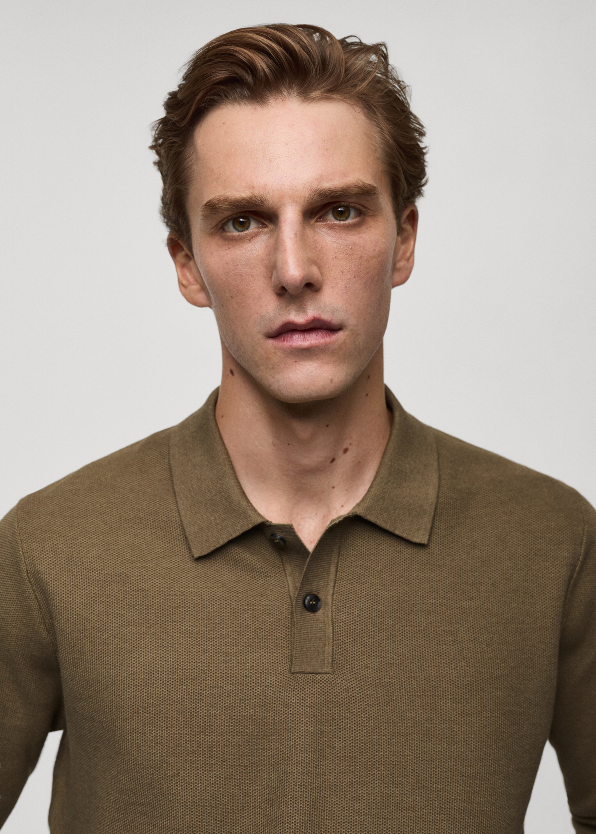 Knitted structured polo sweater - Details of the article 1, Medium Green. Ref: 77024449-00.