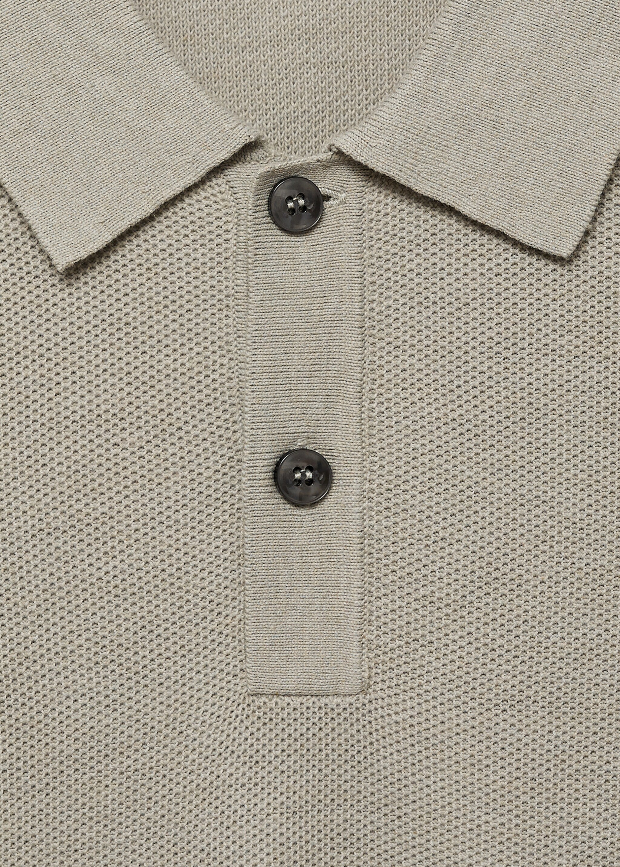 Knitted structured polo sweater - Details of the article 8