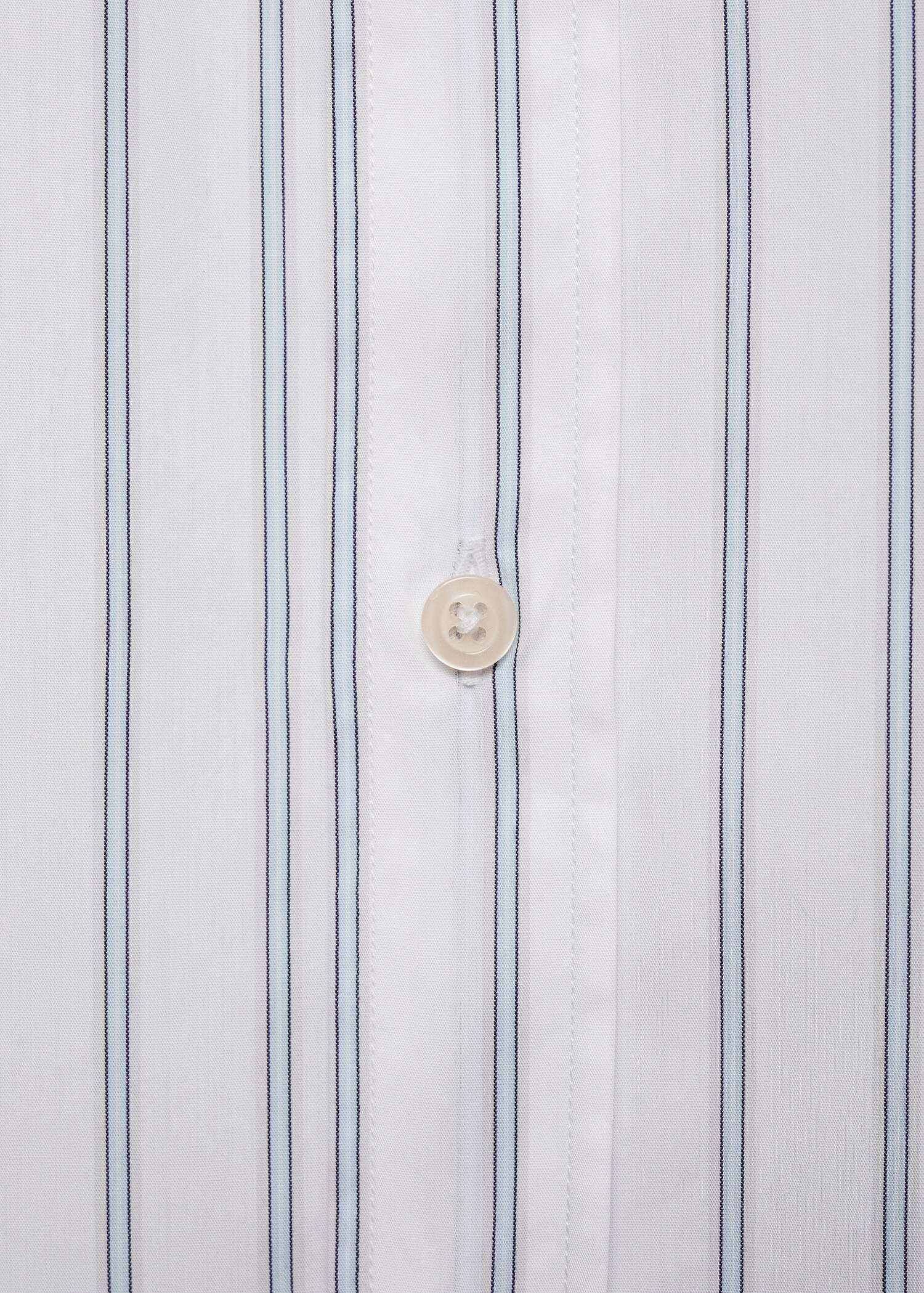 Camisa regular fit de algodão às riscas - Pormenor do artigo 0