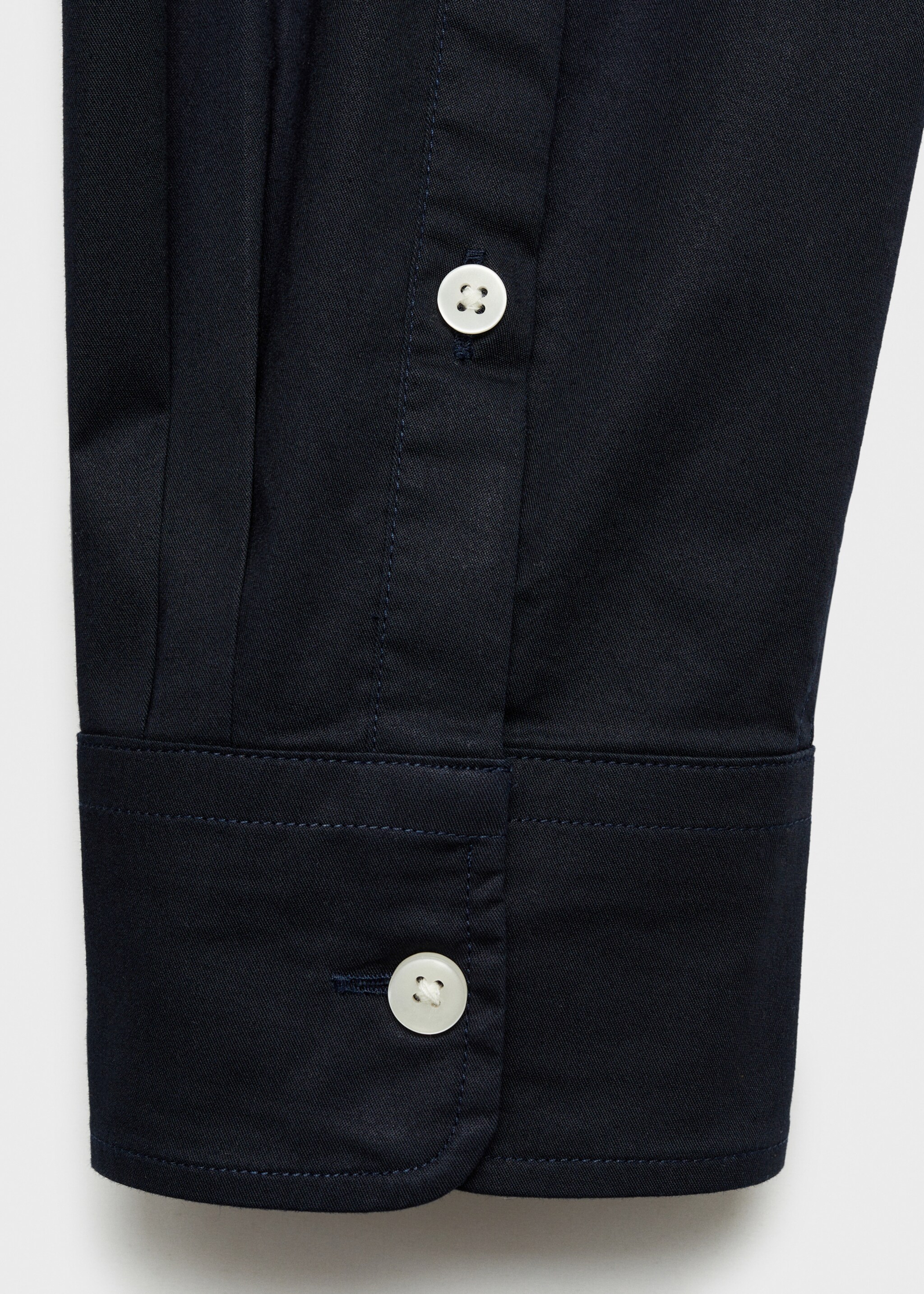 Regular Fit-Hemd aus Baumwolle - Detail des Artikels 0, Dunkles Marineblau. Ref: 77024452-00.