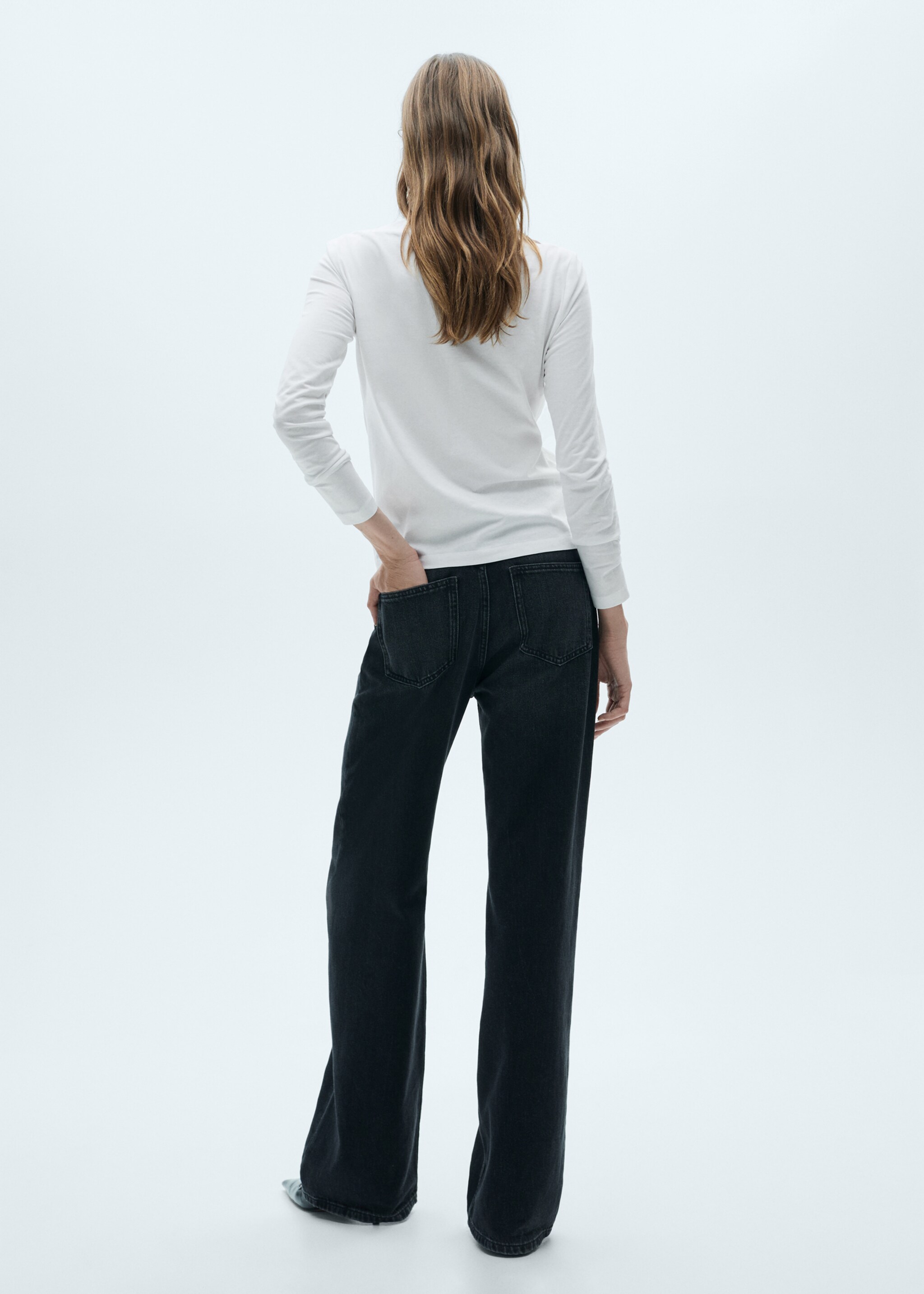 Long-sleeved boat-neck t-shirt - Reverse of the article, White. Ref: 77024761-00.