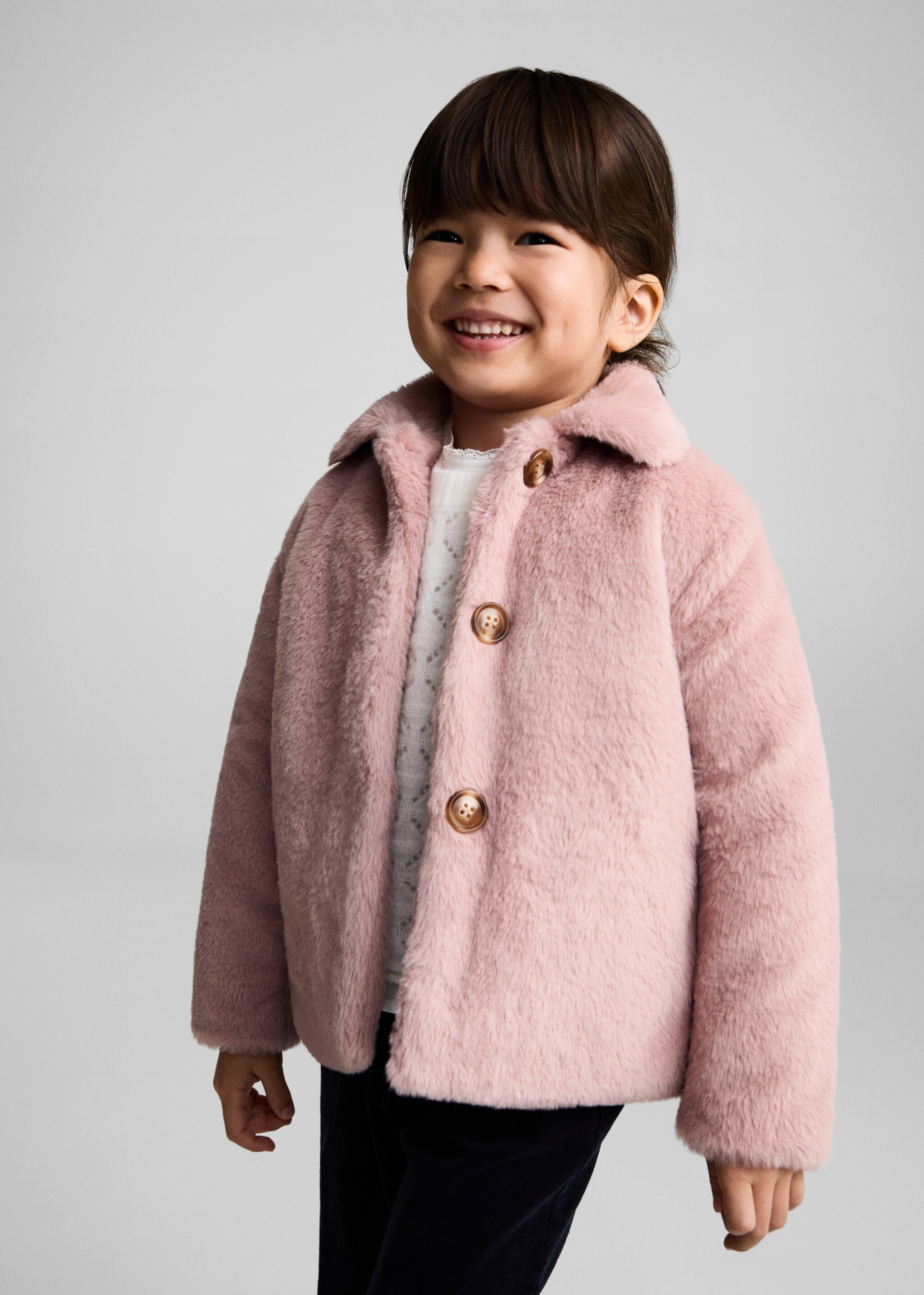 Fluffy coat - Medium plane, Pink. Ref: 77024763-00.