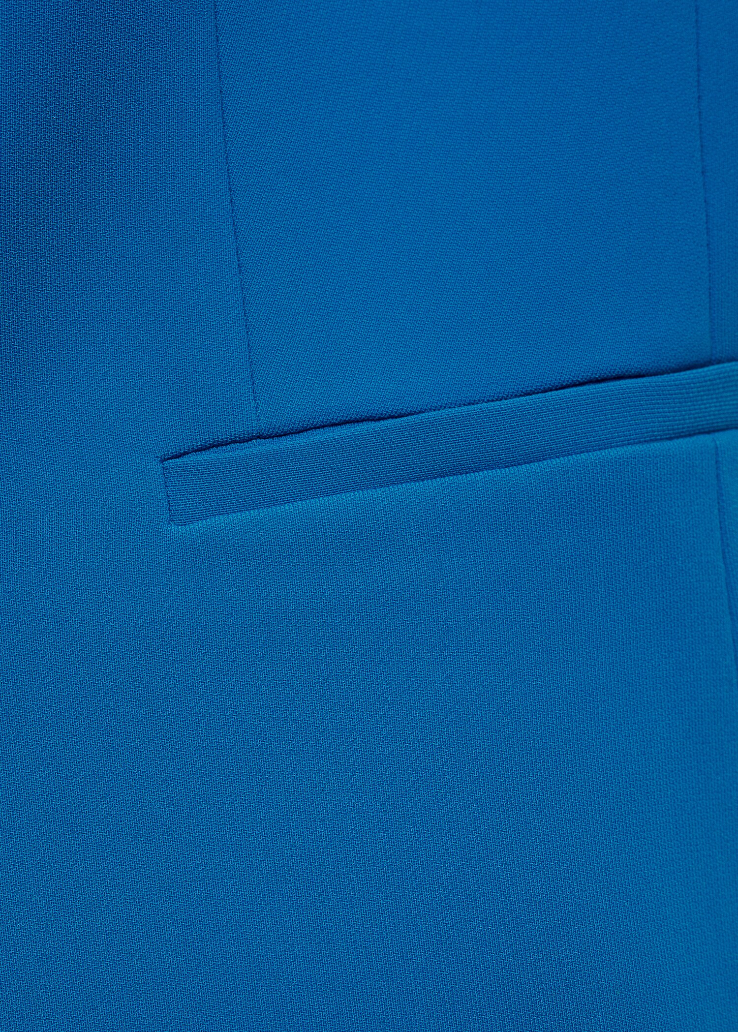 Halter-neck gilet with buttons - Details of the article 0