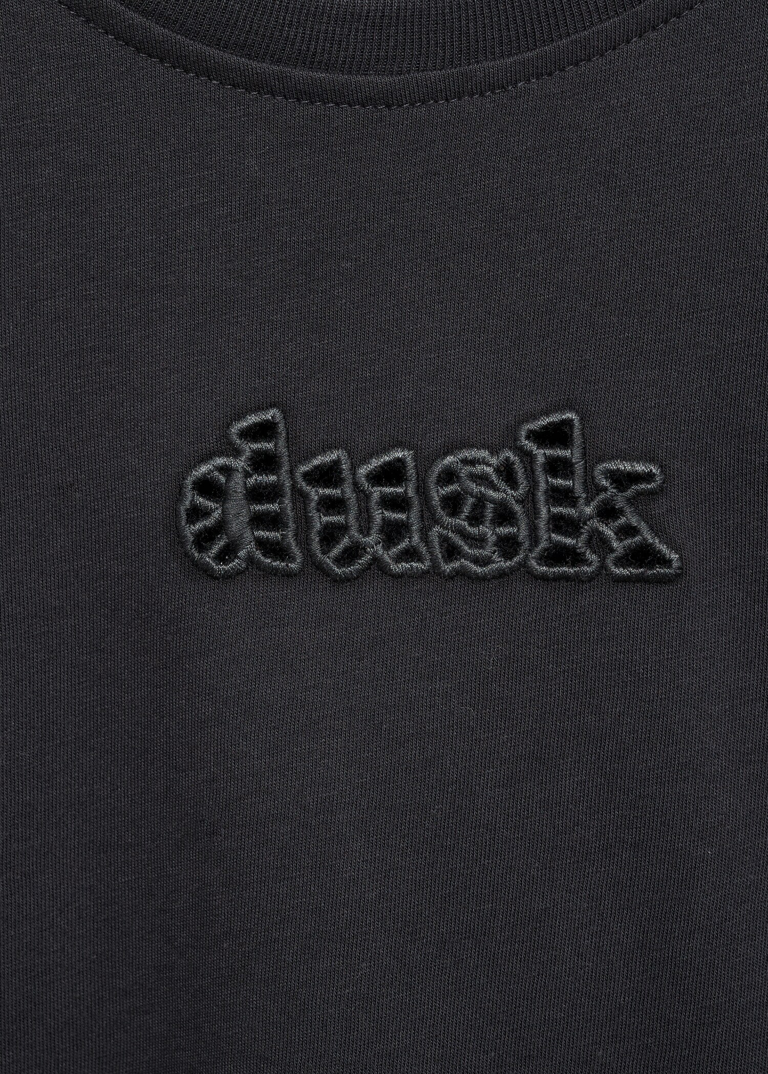 Camiseta bordada flecos - Detalle del artículo 8