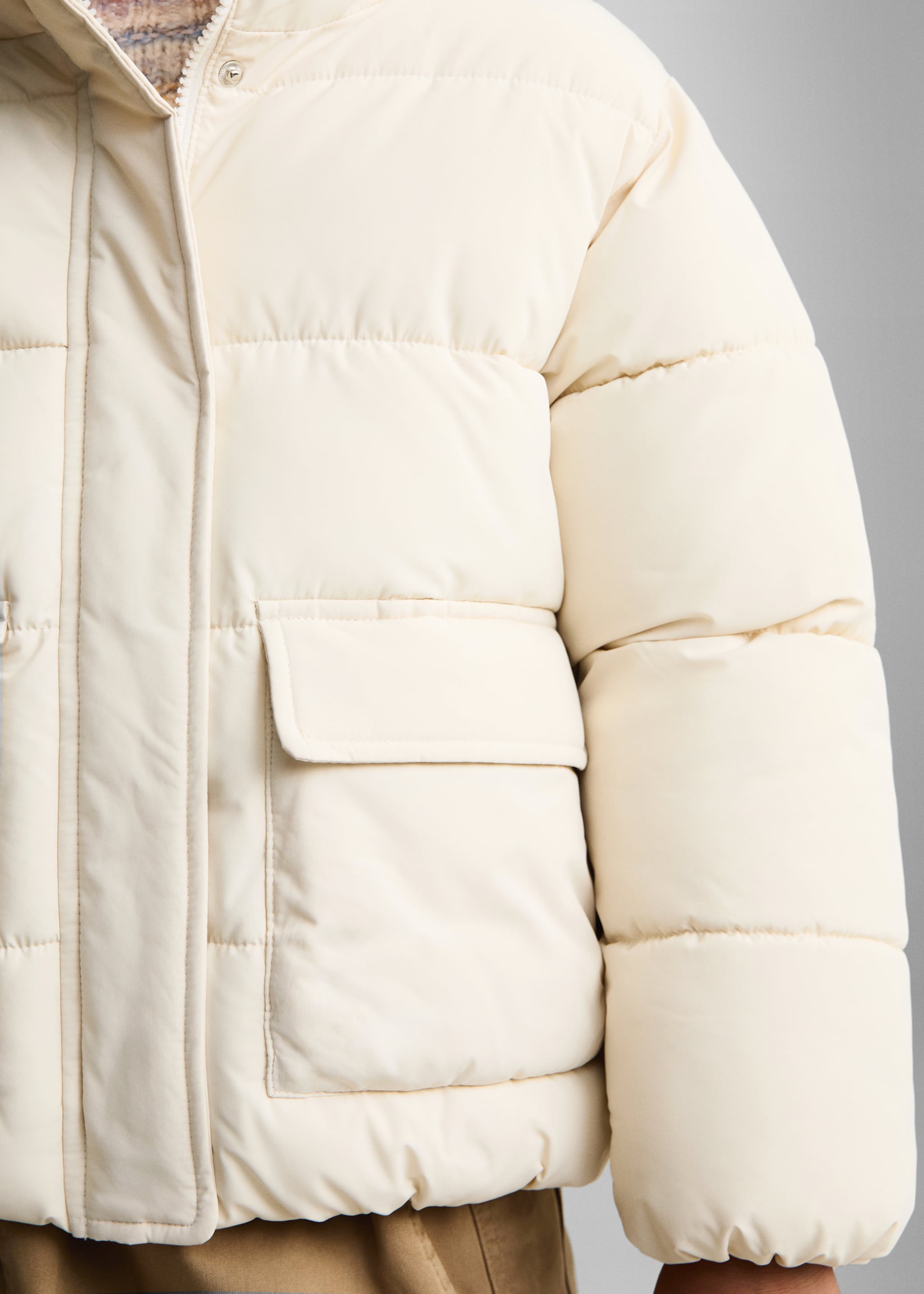 Anorak acolchado interior borreguito - Detalle del artículo 6, Crudo. Ref: 77025148-00.
