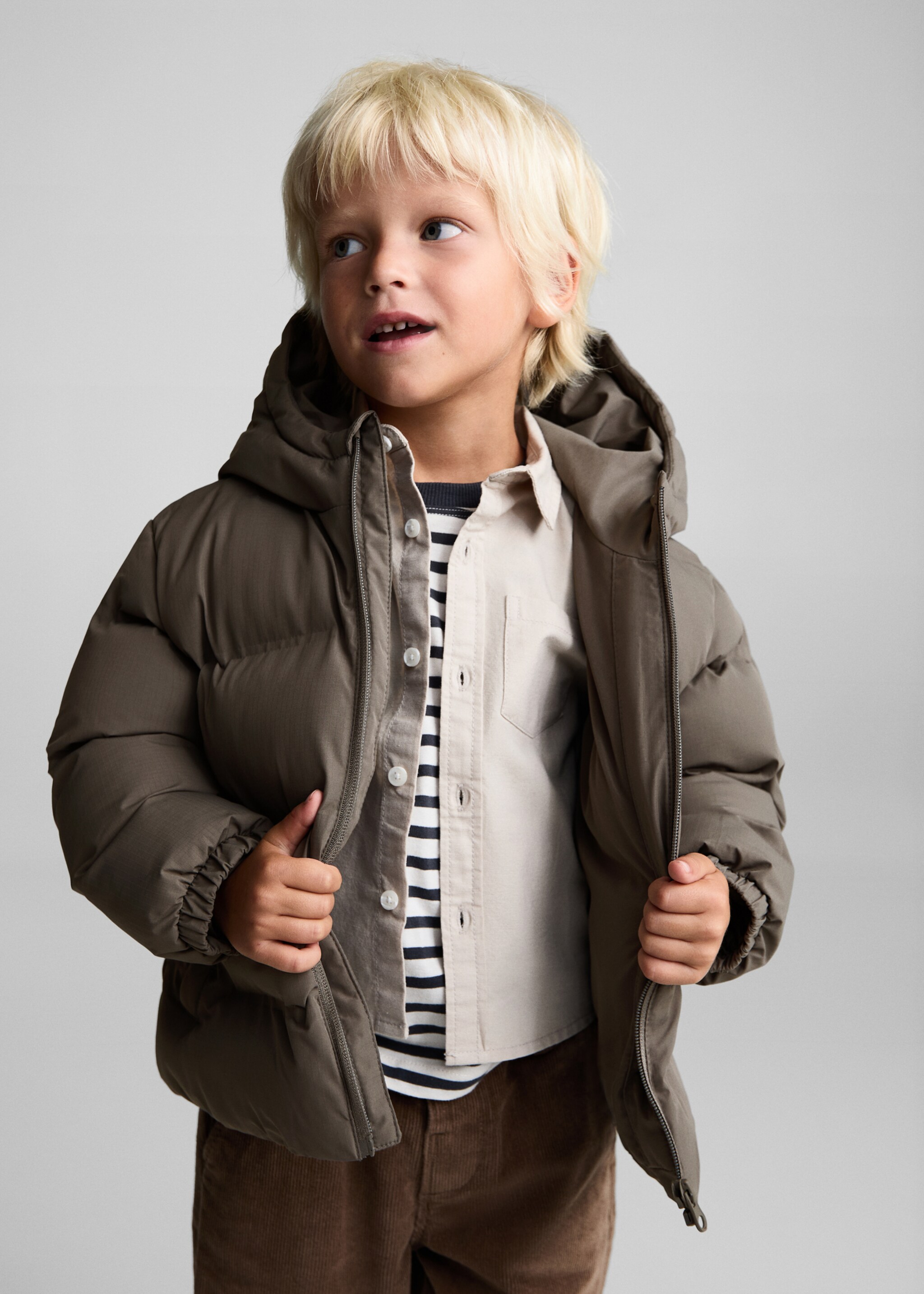 Hood quilted coat - Medium plane, Dark Green. Ref: 77025149-00.