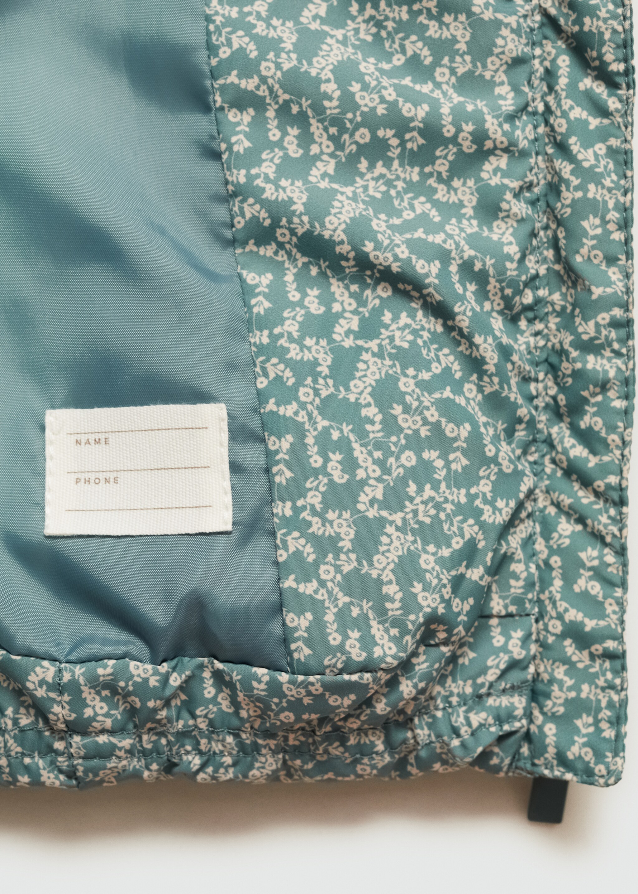Flowers print quilted anorak - Details of the article 8, Pastel Green. Ref: 77025150-00.