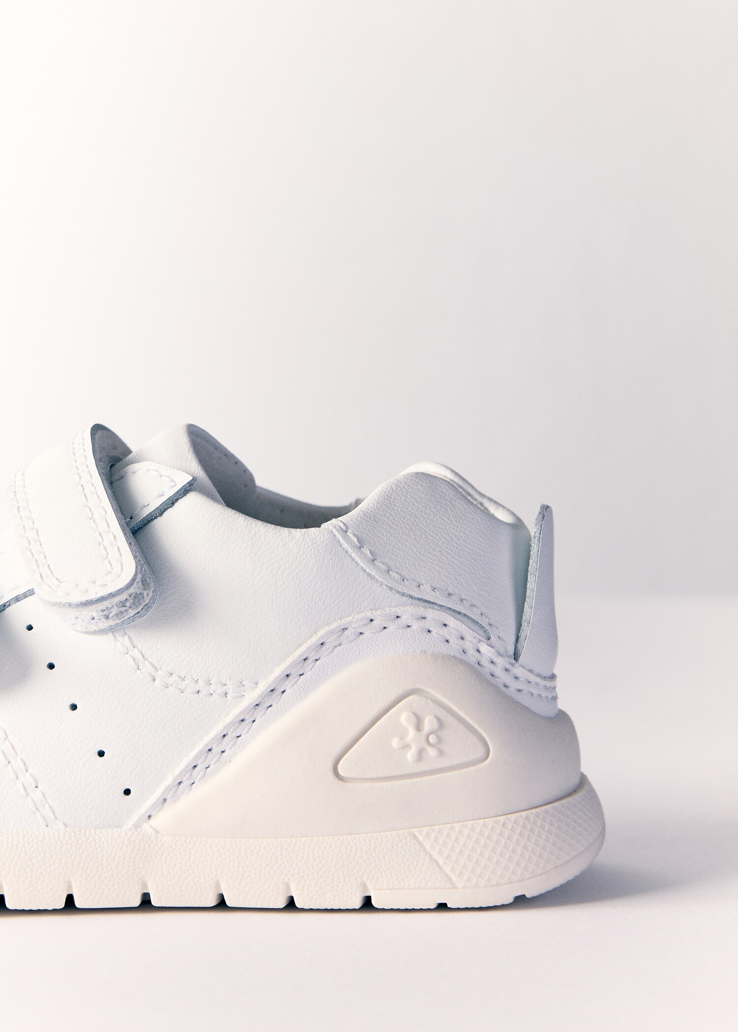 Biomecanics leather trainers - Details of the article 1