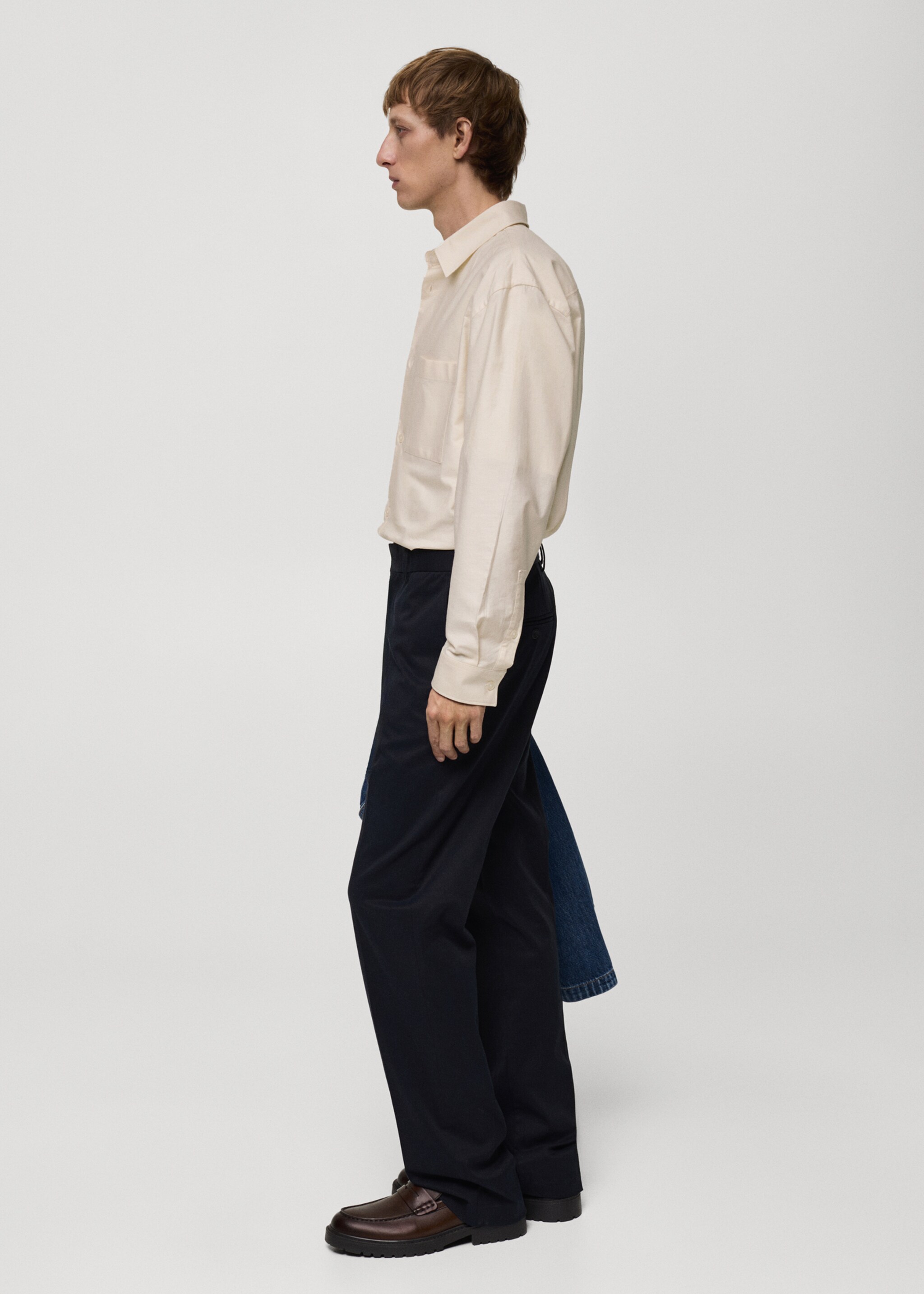 Relaxed-Fit-Oxford-Hemd aus Baumwolle - Detail des Artikels 2, Vanille. Ref: 77025633-00.