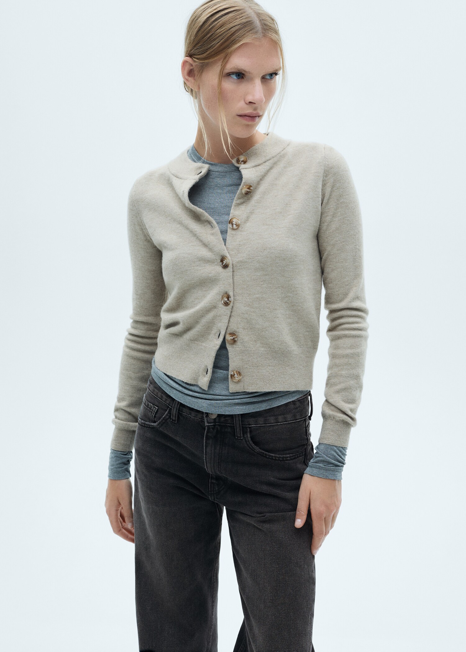Gerade Jeans mit mittlerem Bund - Mittlere Ansicht