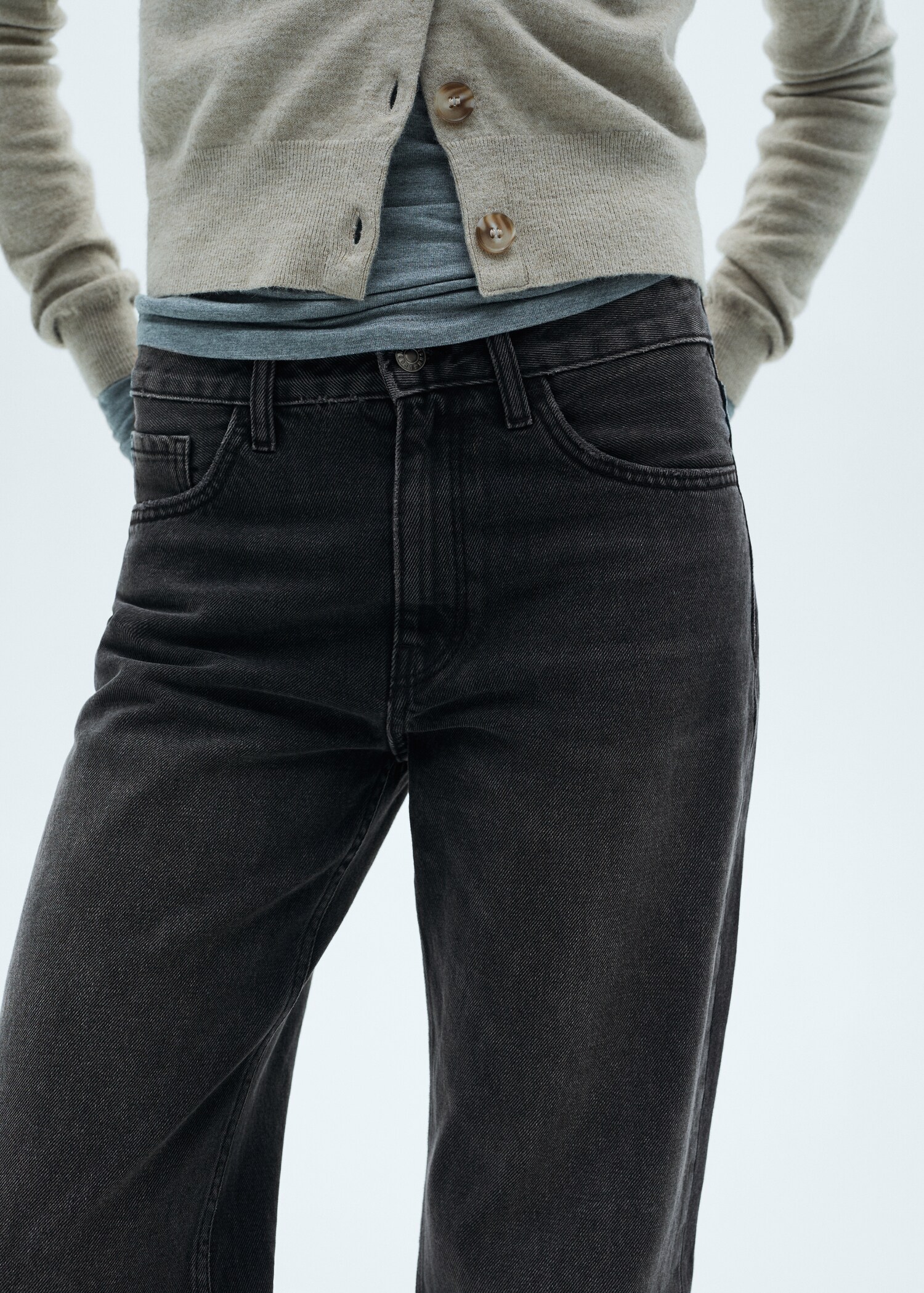 Gerade Jeans mit mittlerem Bund - Detail des Artikels 6