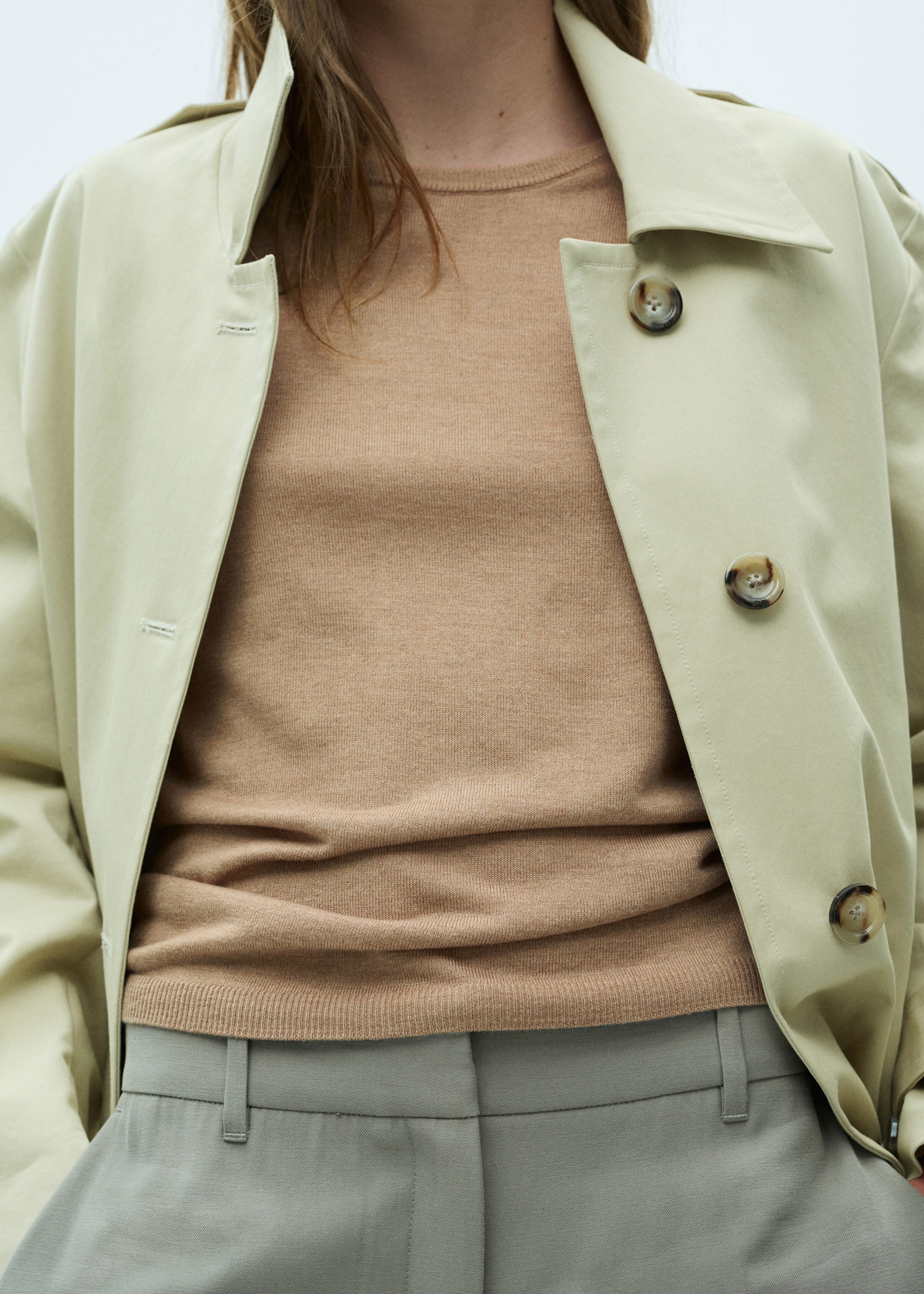 Fine-knit crew-neck sweater - Details of the article 6, Medium Brown. Ref: 77025656-00.