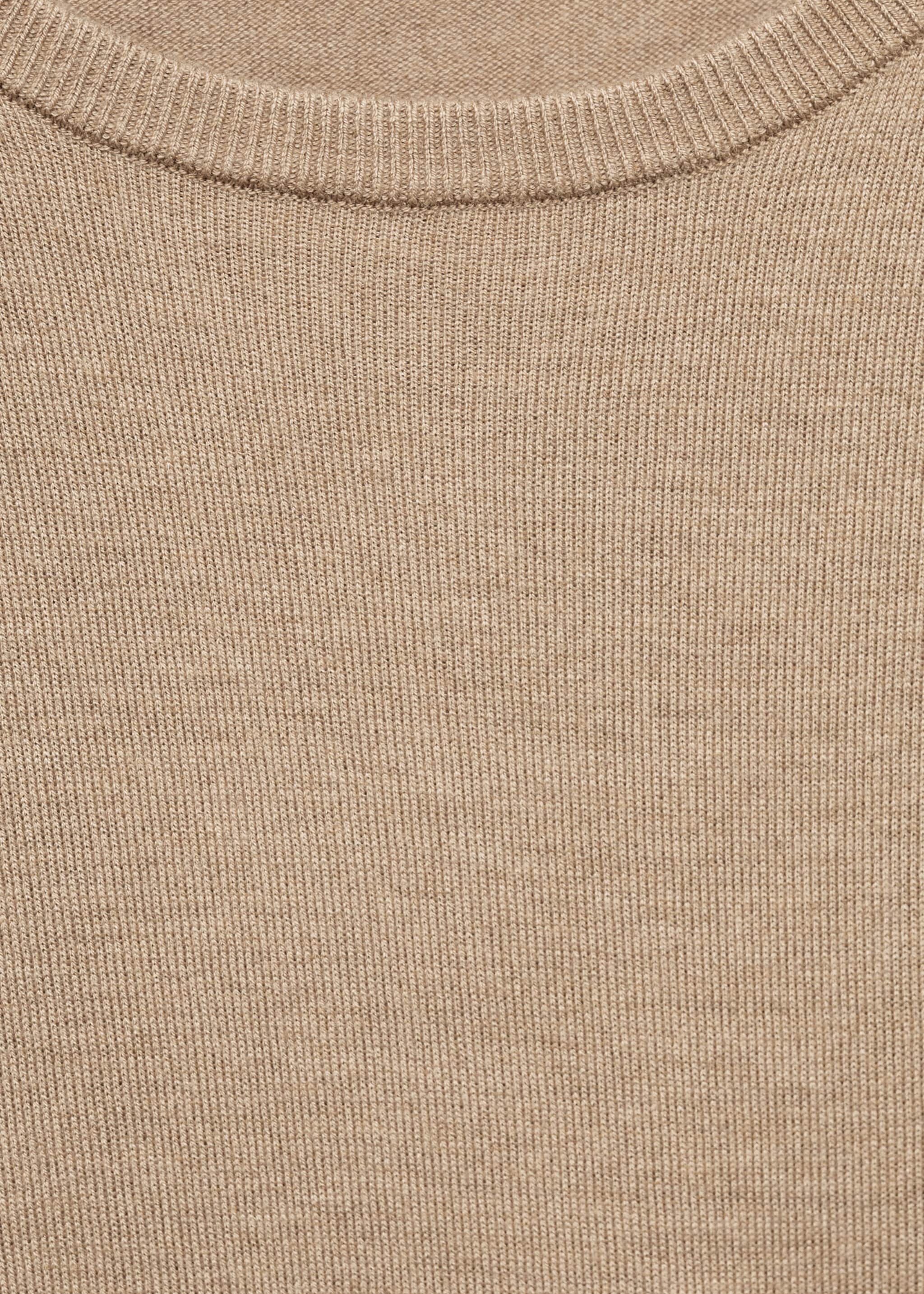 Fine-knit crew-neck sweater - Details of the article 8, Medium Brown. Ref: 77025656-00.