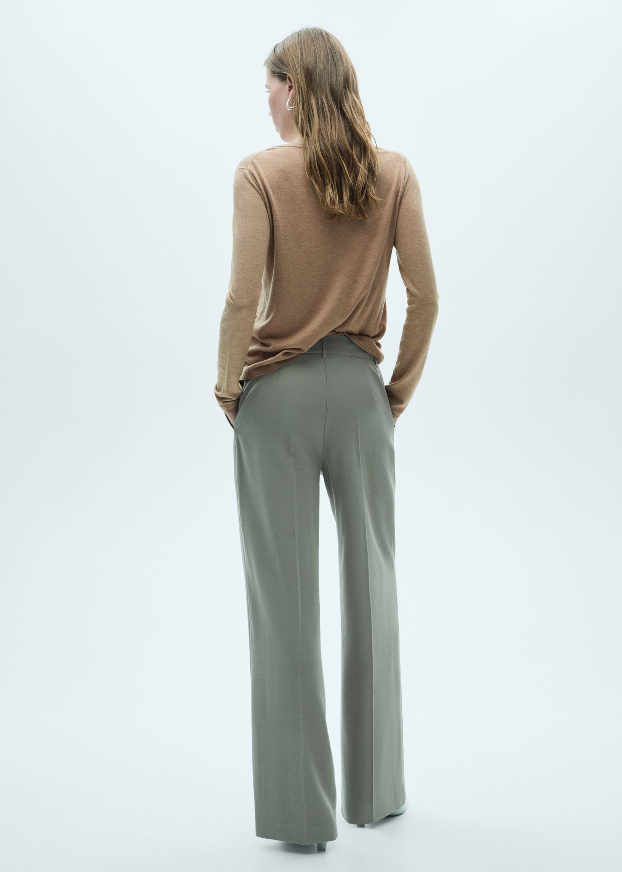 Fine-knit crew-neck sweater - Reverse of the article, Medium Brown. Ref: 77025656-00.