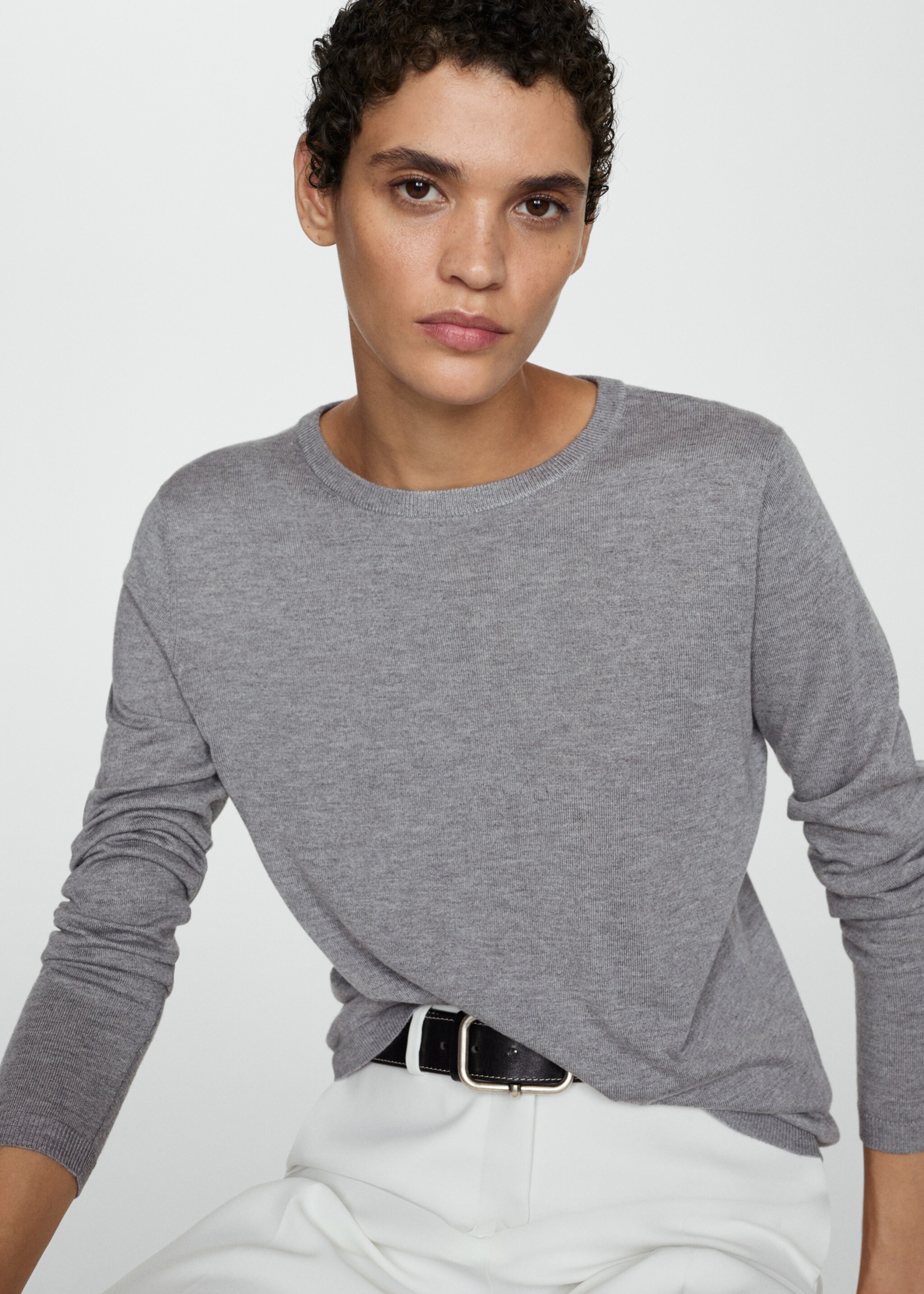 Fine-knit crew-neck sweater - Details of the article 2, Light Heather Grey. Ref: 77025656-00.