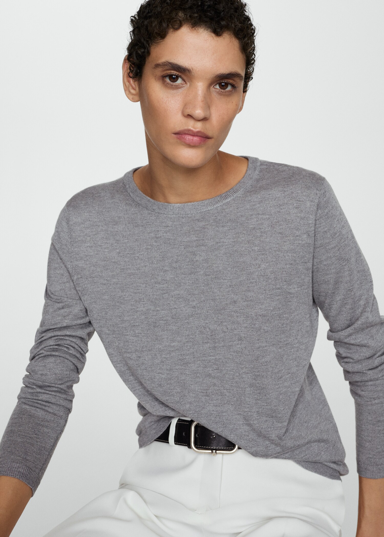 Fine-knit crew-neck sweater - Details of the article 2