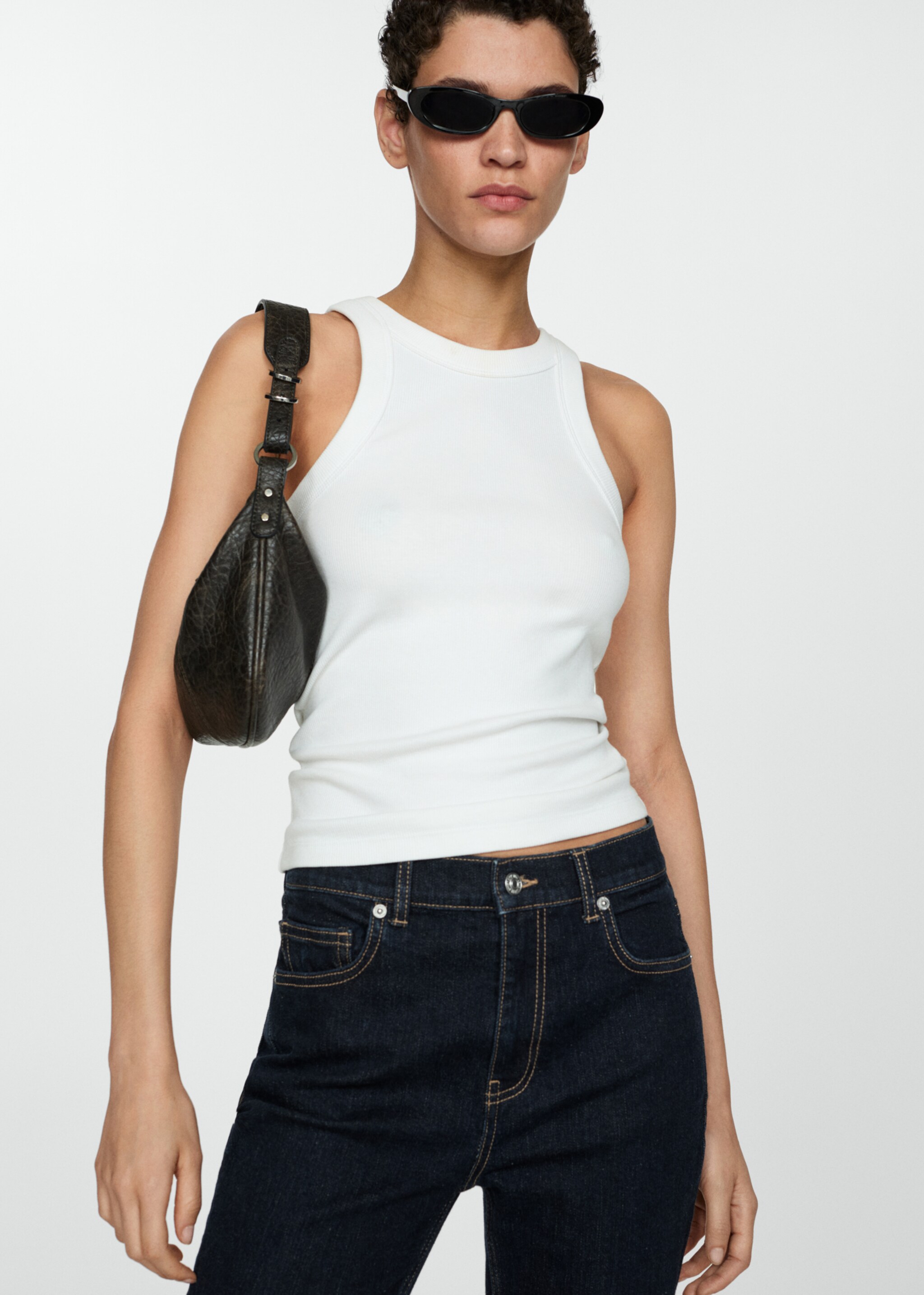 Jean Violeta flare rinse wash - Détail de l'article 2, Bleu. Ref: 77025657-00.