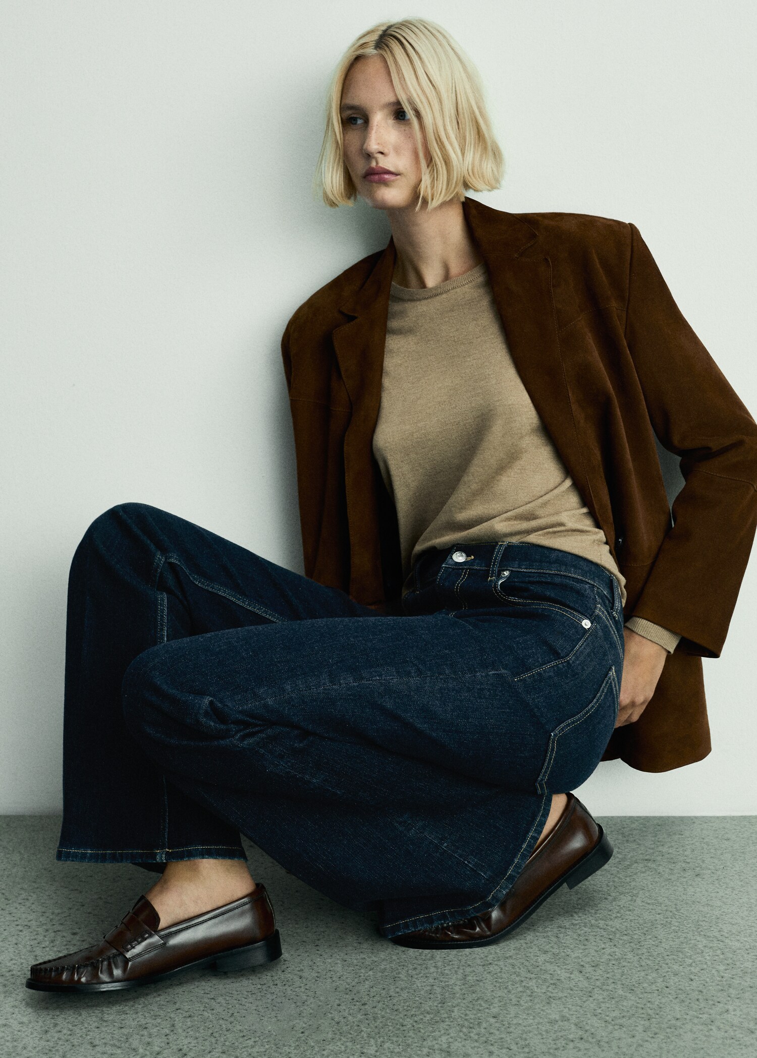 Violet rinse-wash flared jeans - Details of the article 7