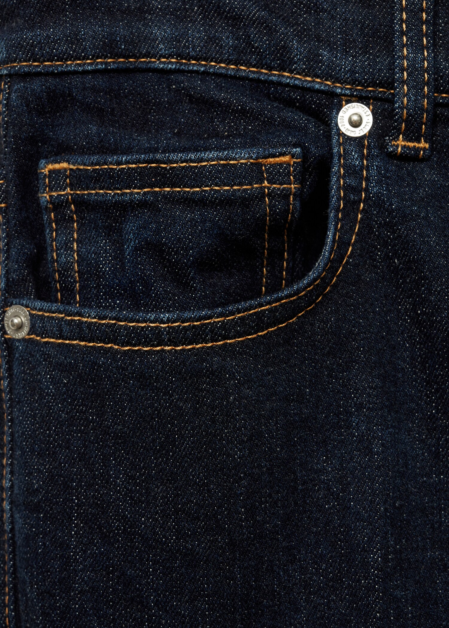 Violet rinse-wash flared jeans - Details of the article 8