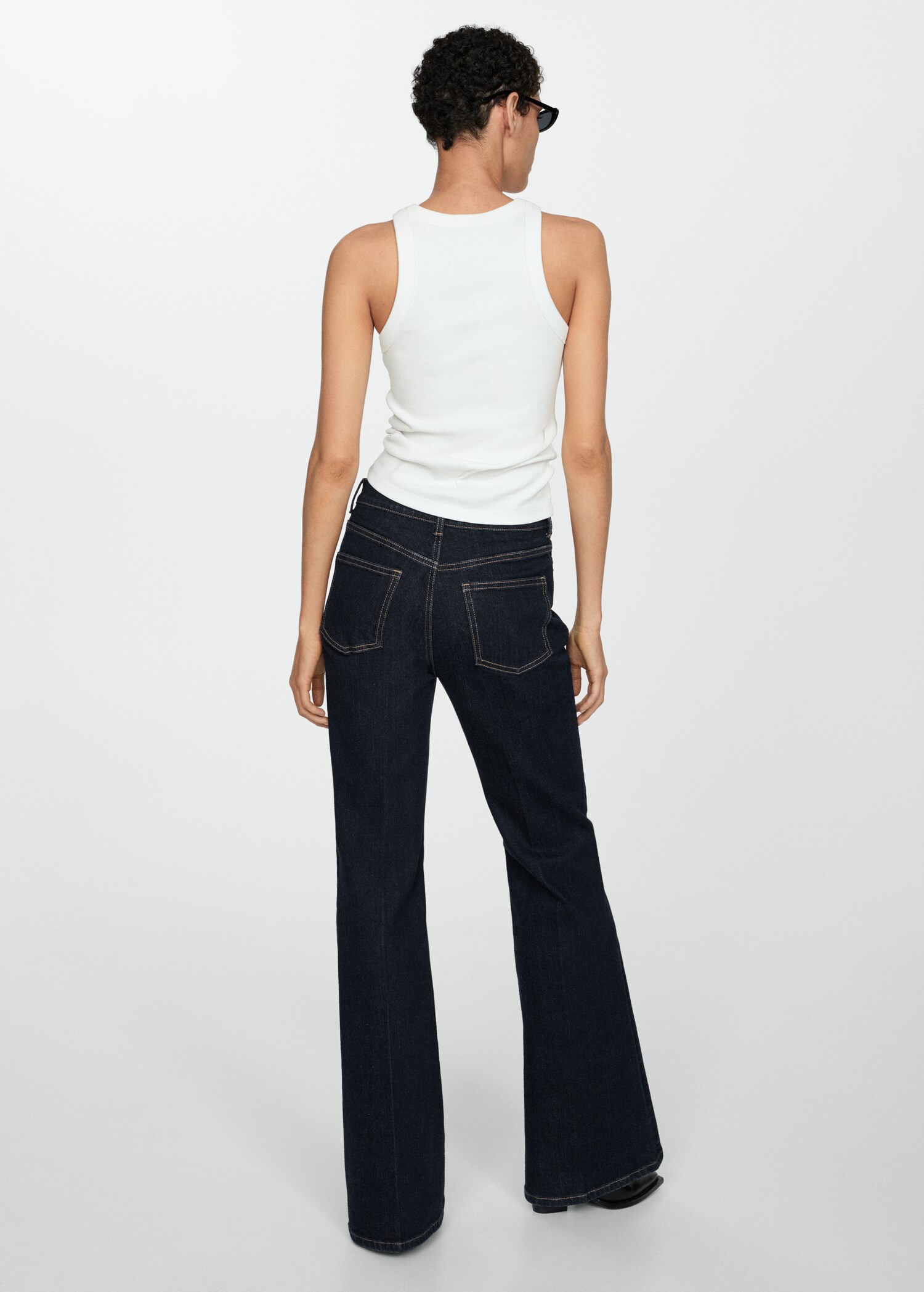 Violet rinse-wash flared jeans - Reverse of the article