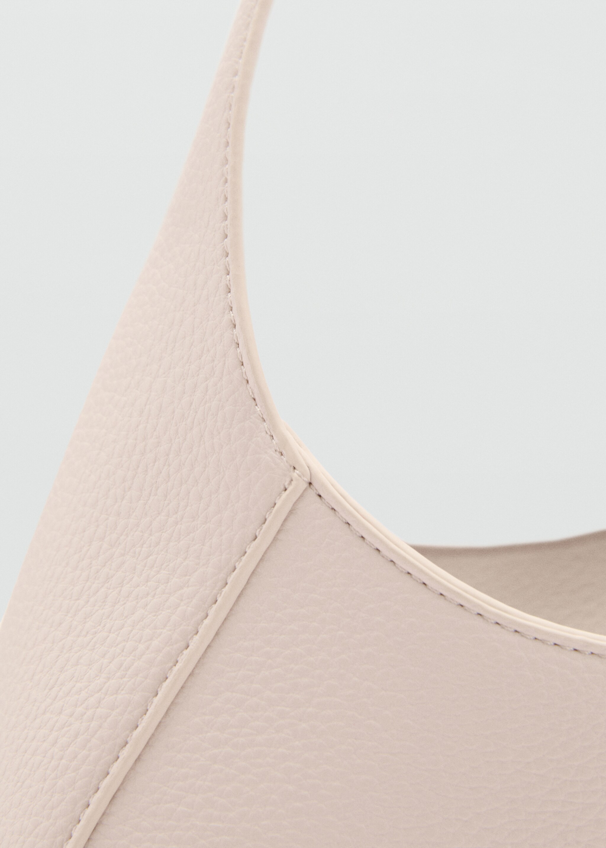 Short-handle shoulder bag - Details of the article 2, Off White. Ref: 77025663-00.