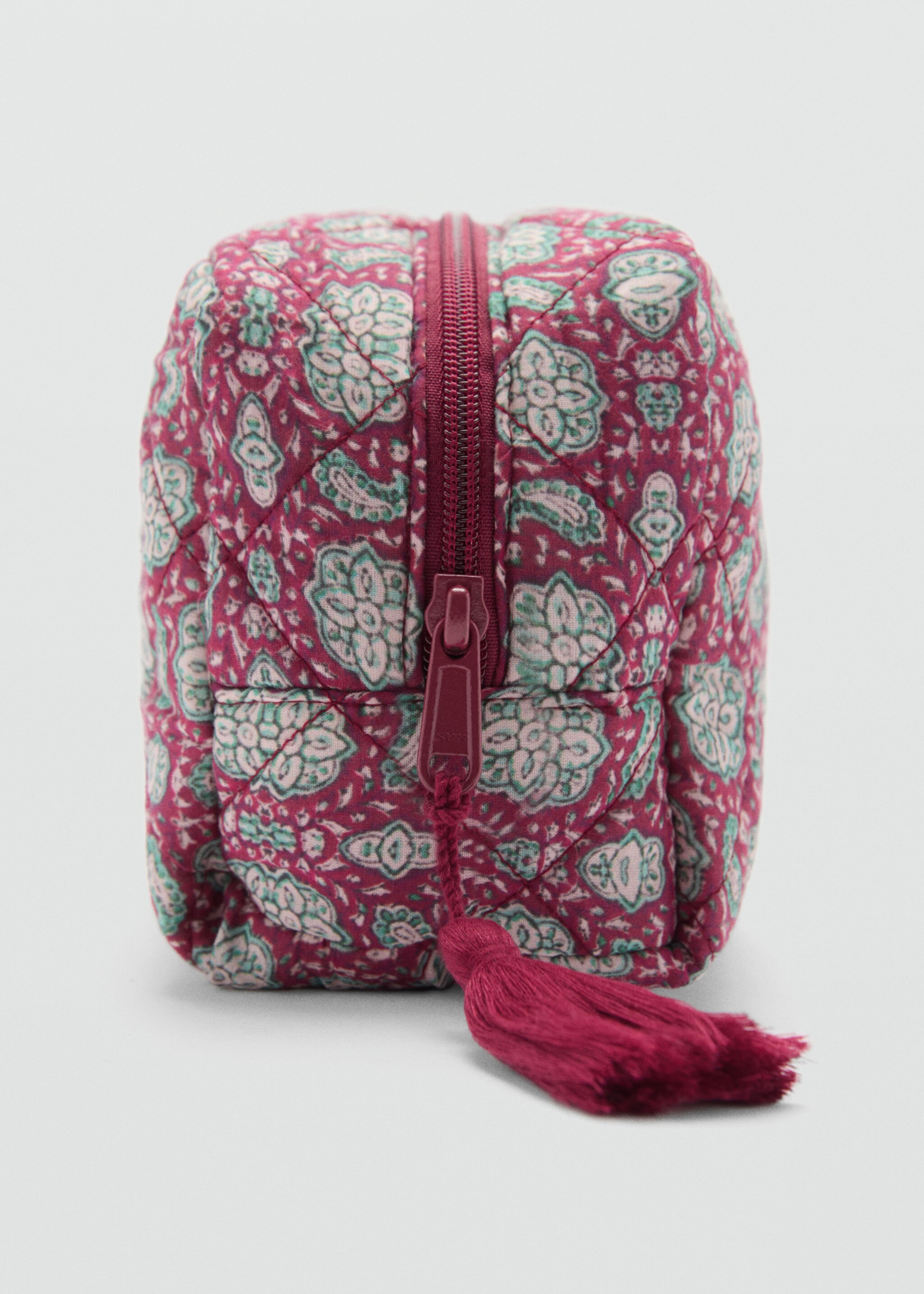 Quilted cosmetic bag - Details of the article 1
