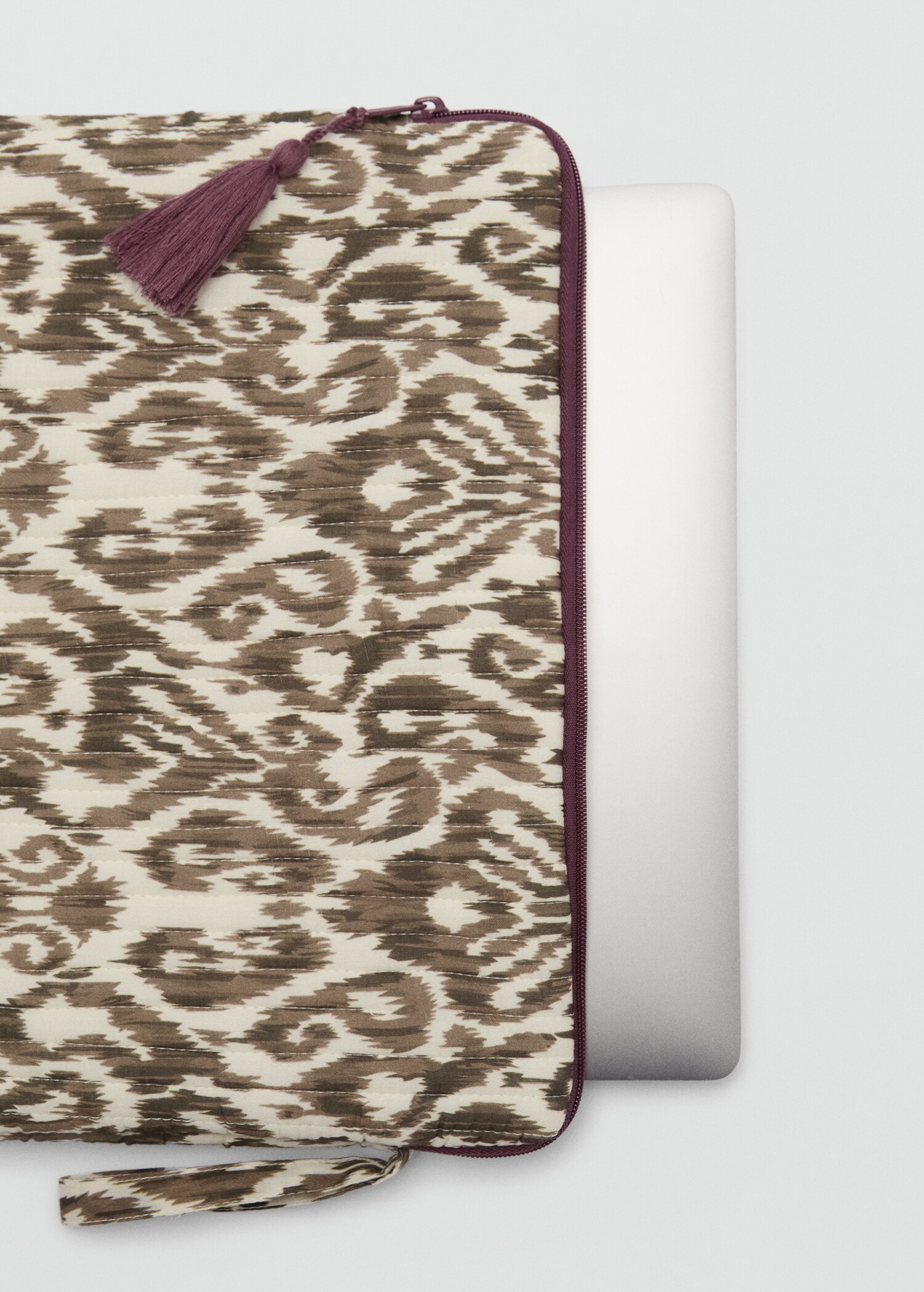 Printed laptop case - Details of the article 2