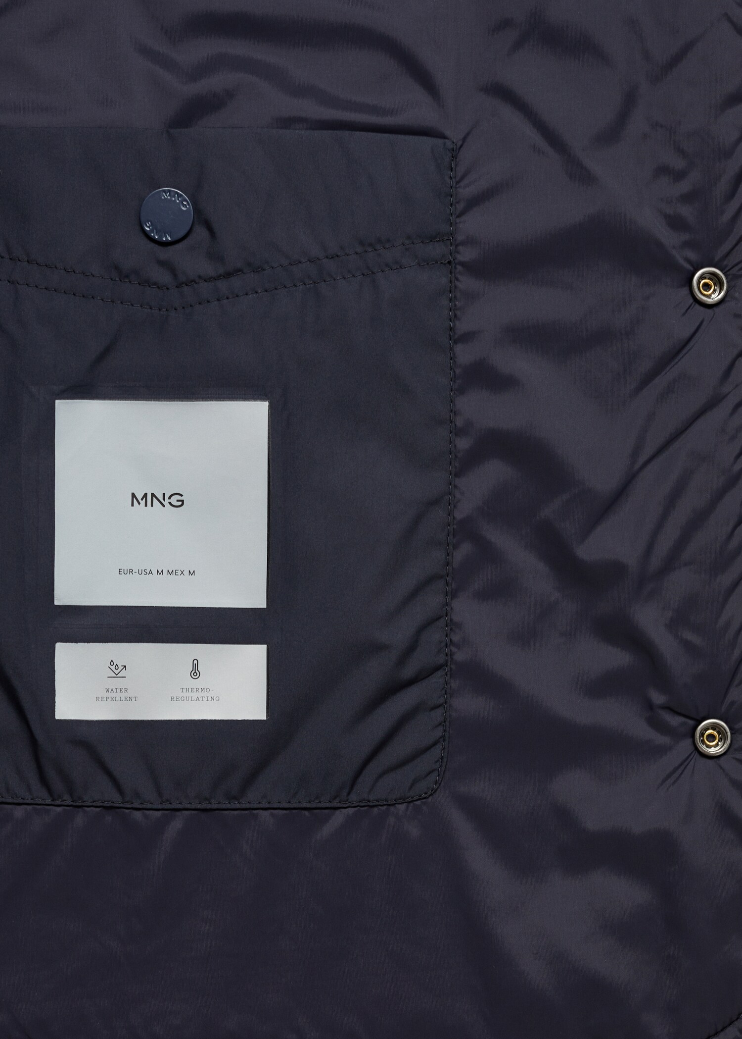 Water-repellent padded jacket - Details of the article 0