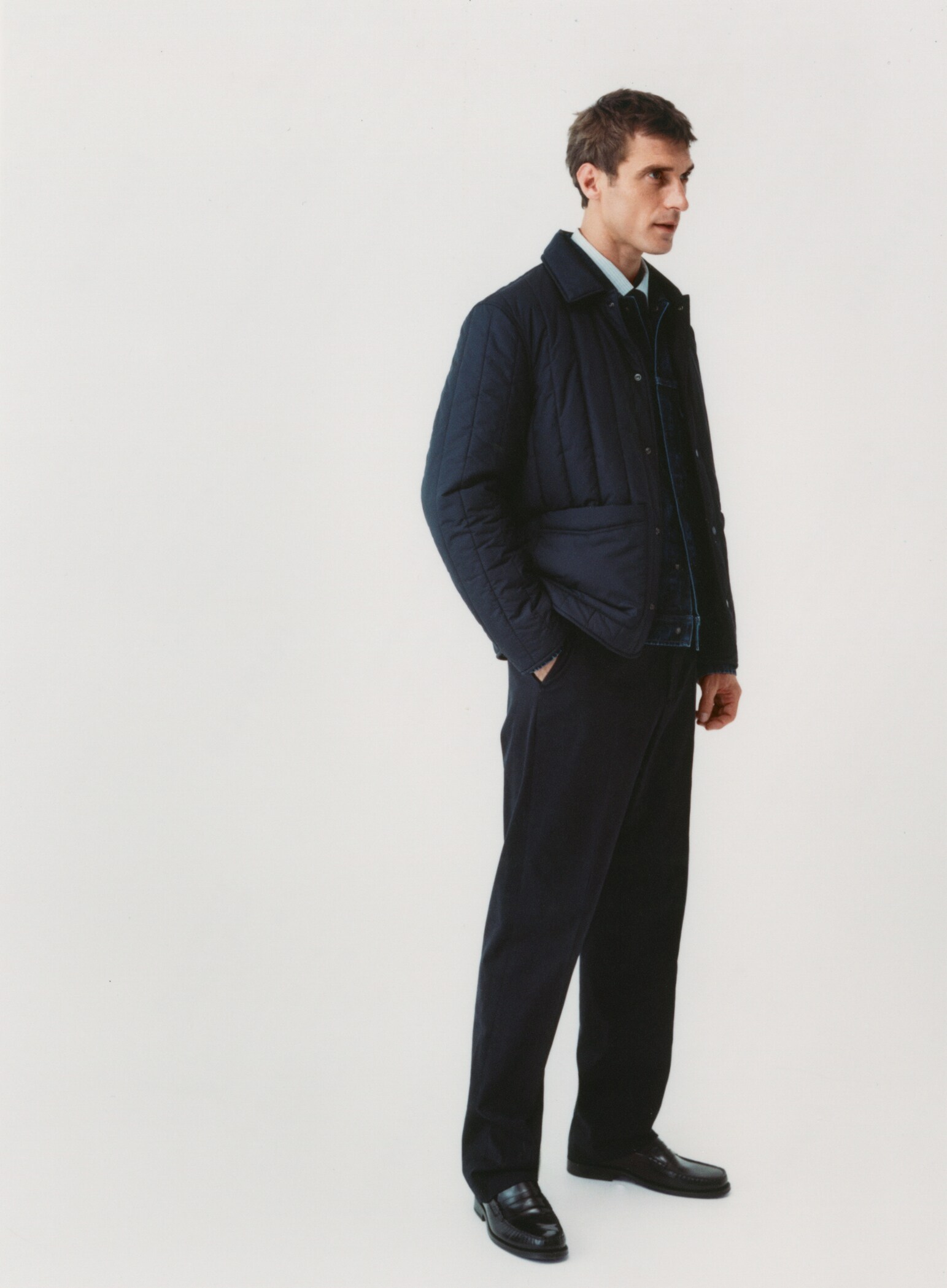 Water-repellent padded jacket - Details of the article 3
