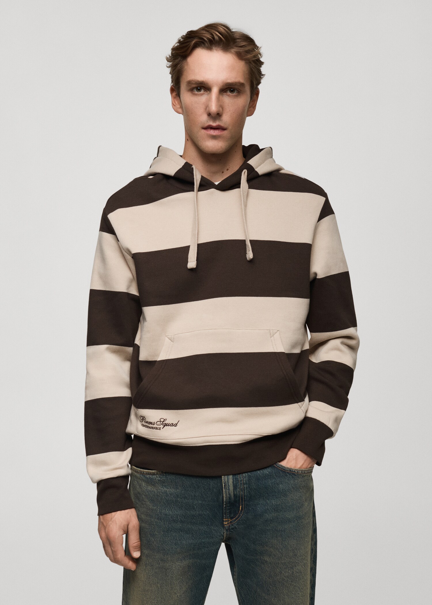 Sudadera rayas capucha - Plano medio