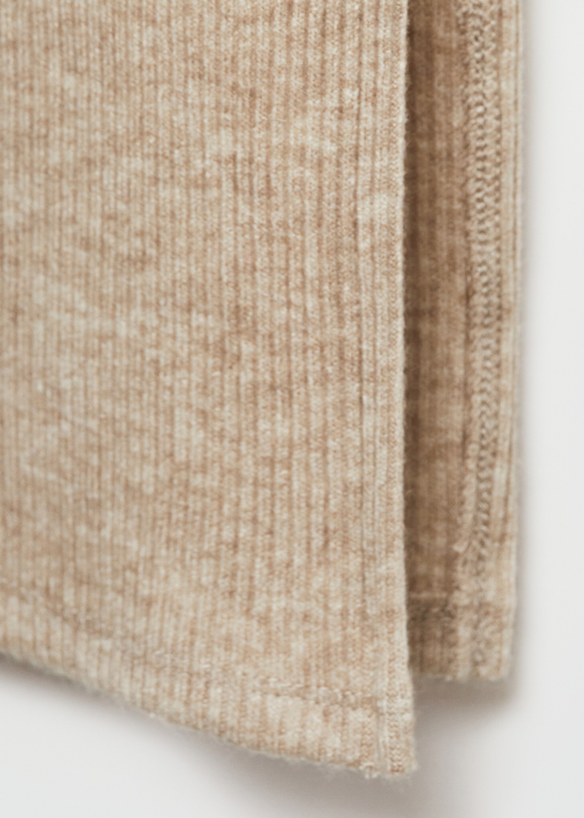 Vestit coll alt - Detall de l'article 0, Sorra. Ref: 77025986-00.