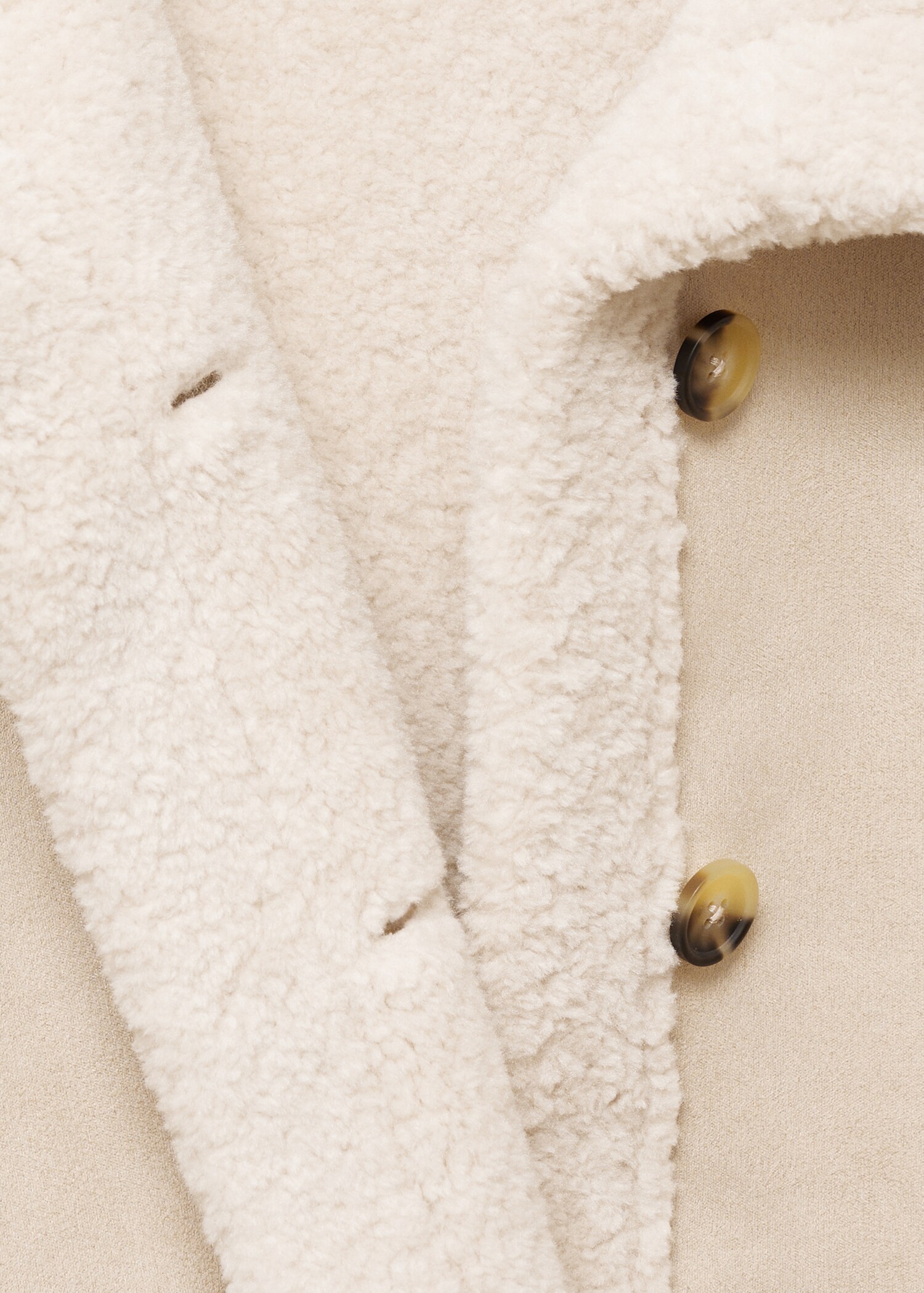 Doubleface-Mantel mit Pelzeffekt - Detail des Artikels 8